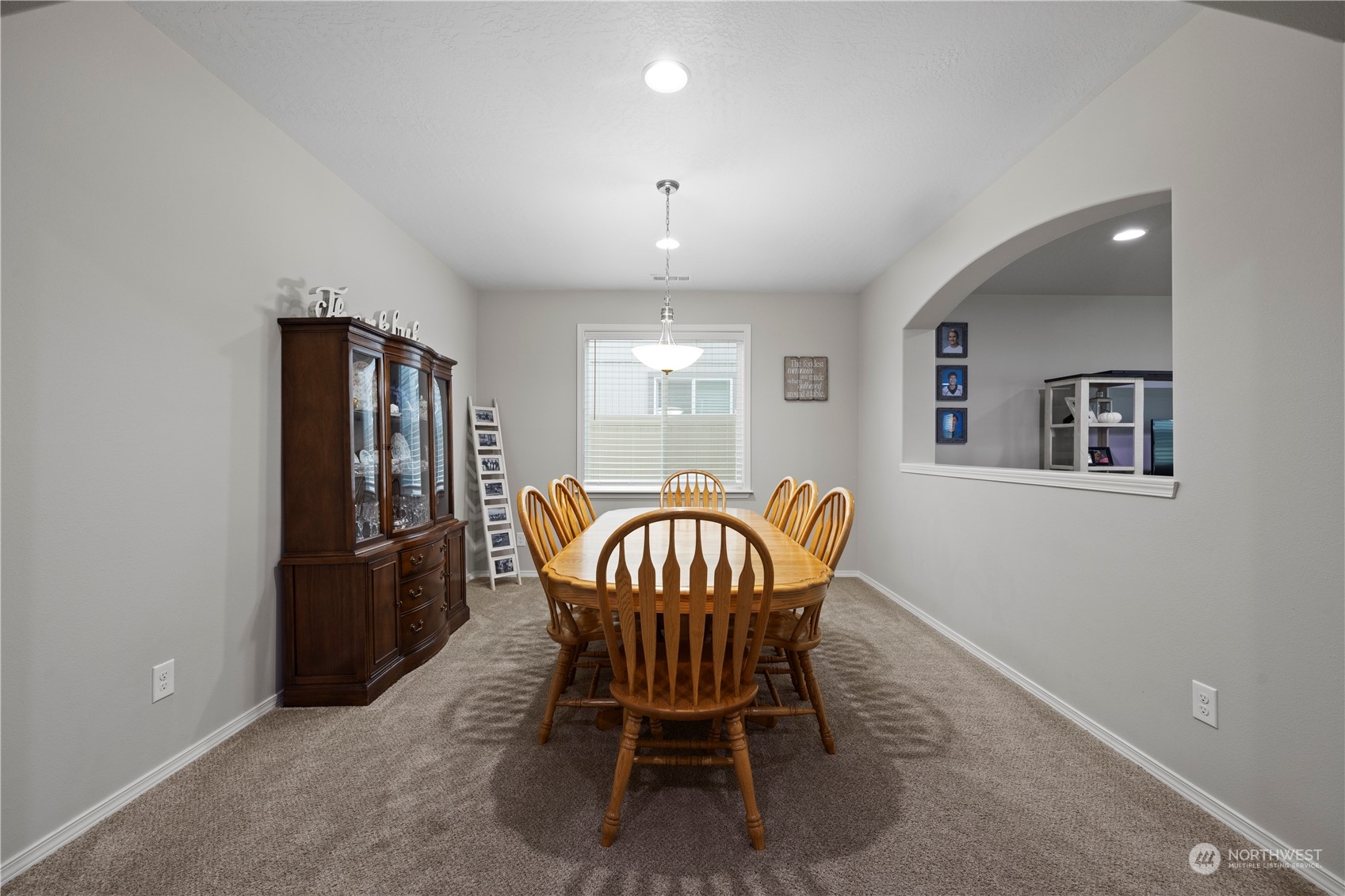 1345 E Nen Drive