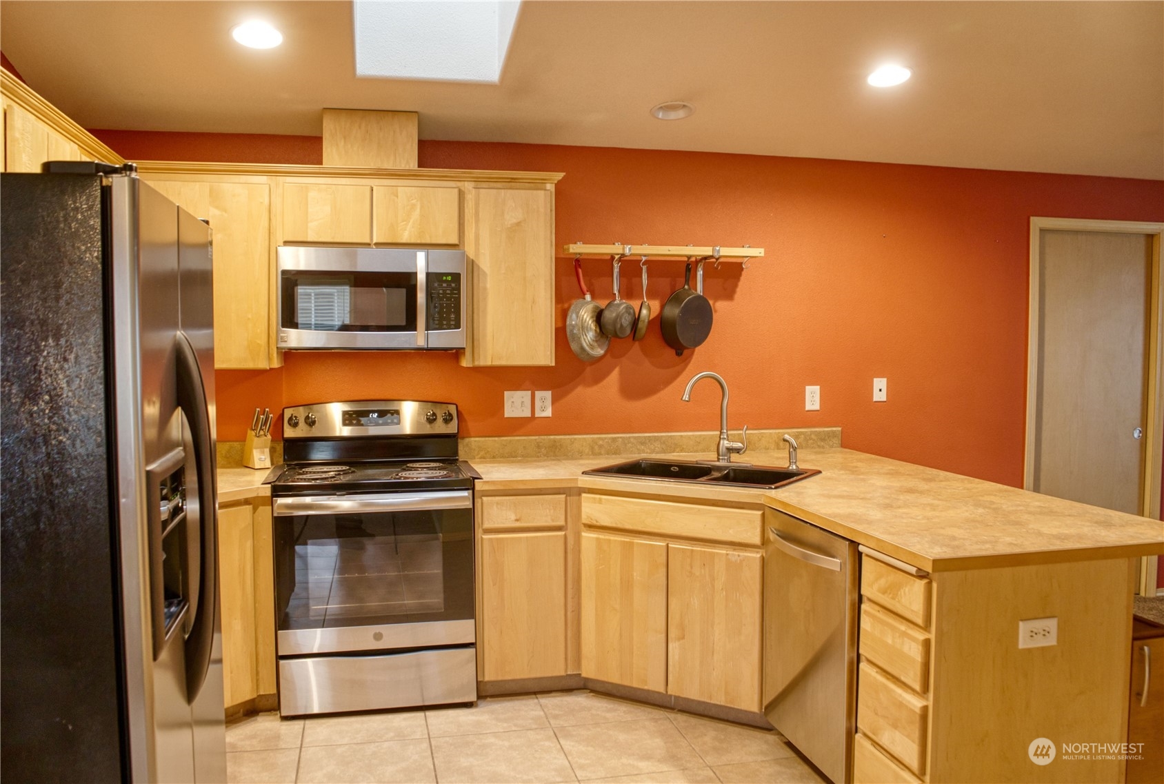 1408 E Greens Loop Road