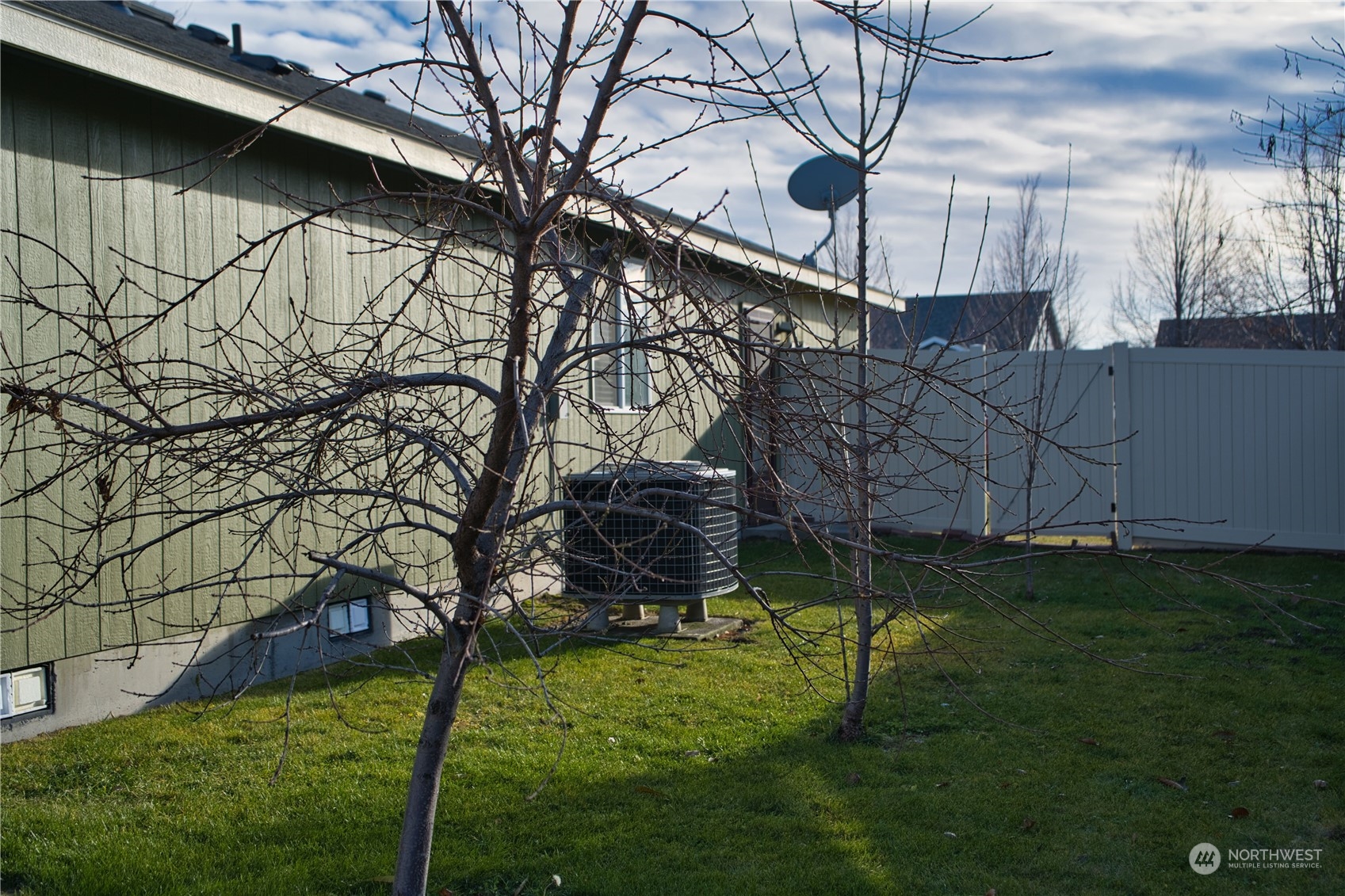 1408 E Greens Loop Road