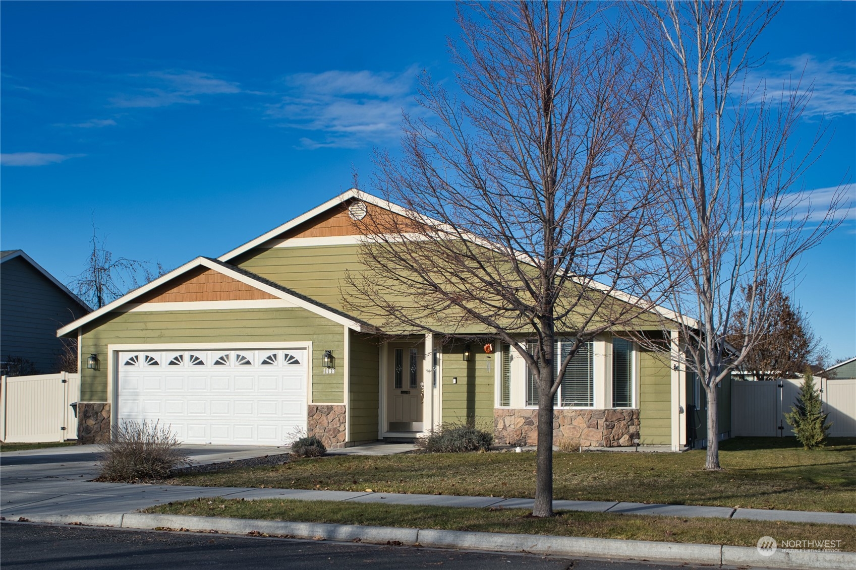 1408 E Greens Loop Road