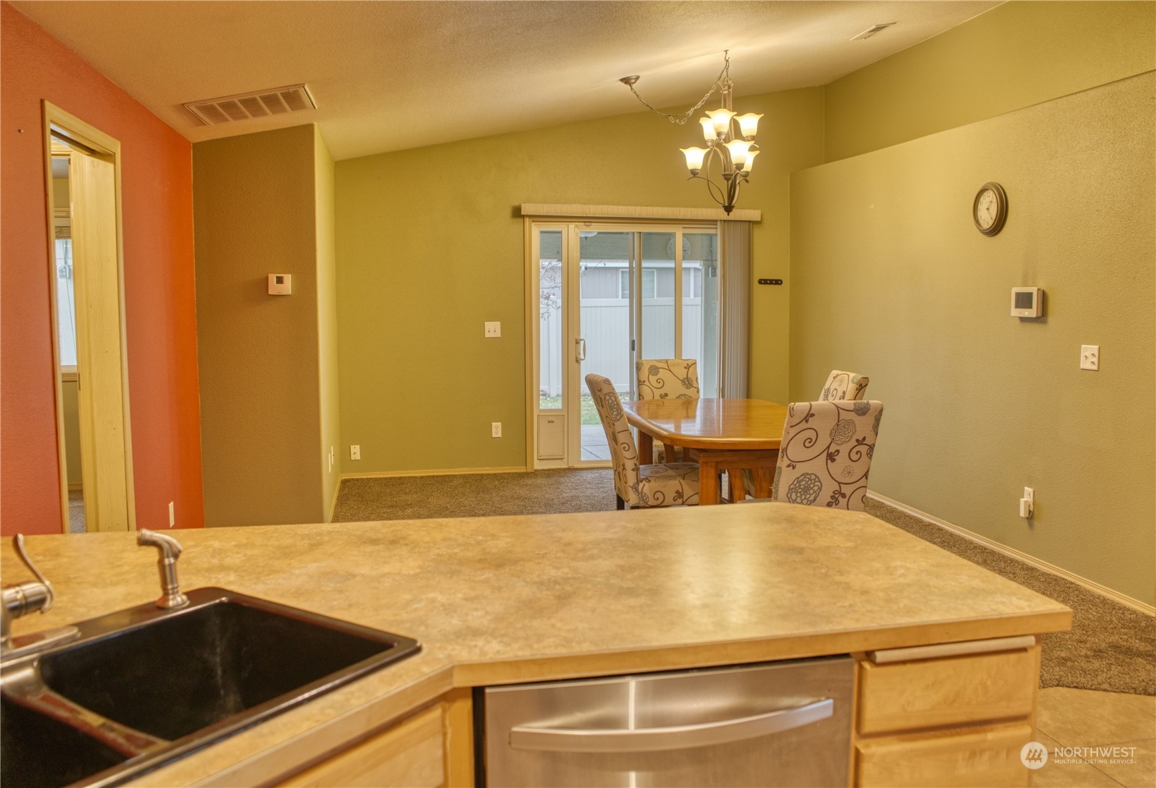 1408 E Greens Loop Road