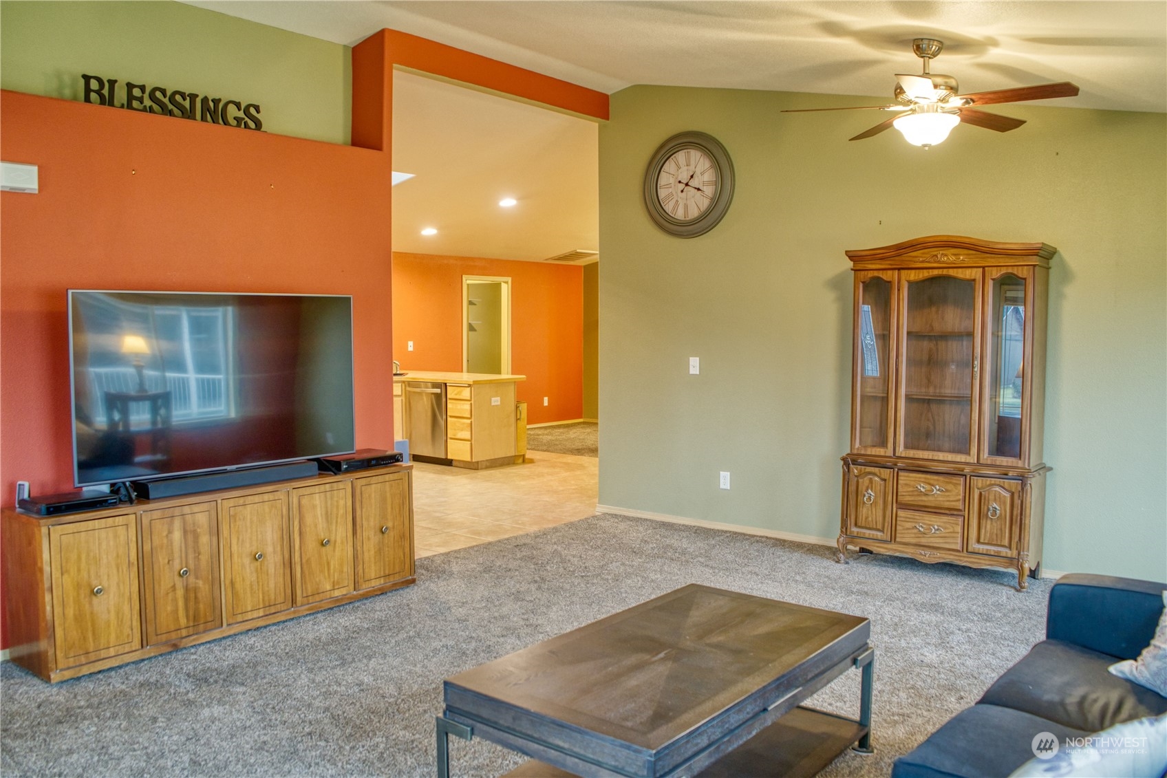 1408 E Greens Loop Road