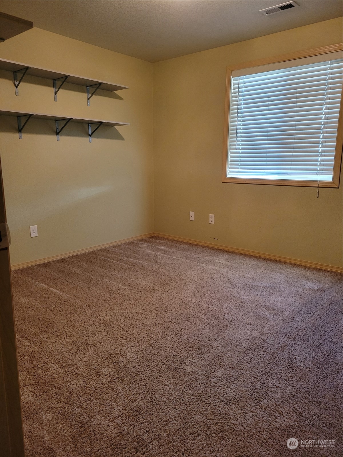 1408 E Greens Loop Road