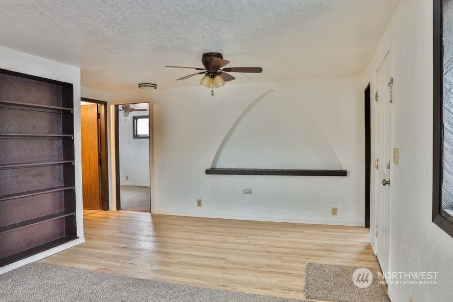 312 W Ridge Road