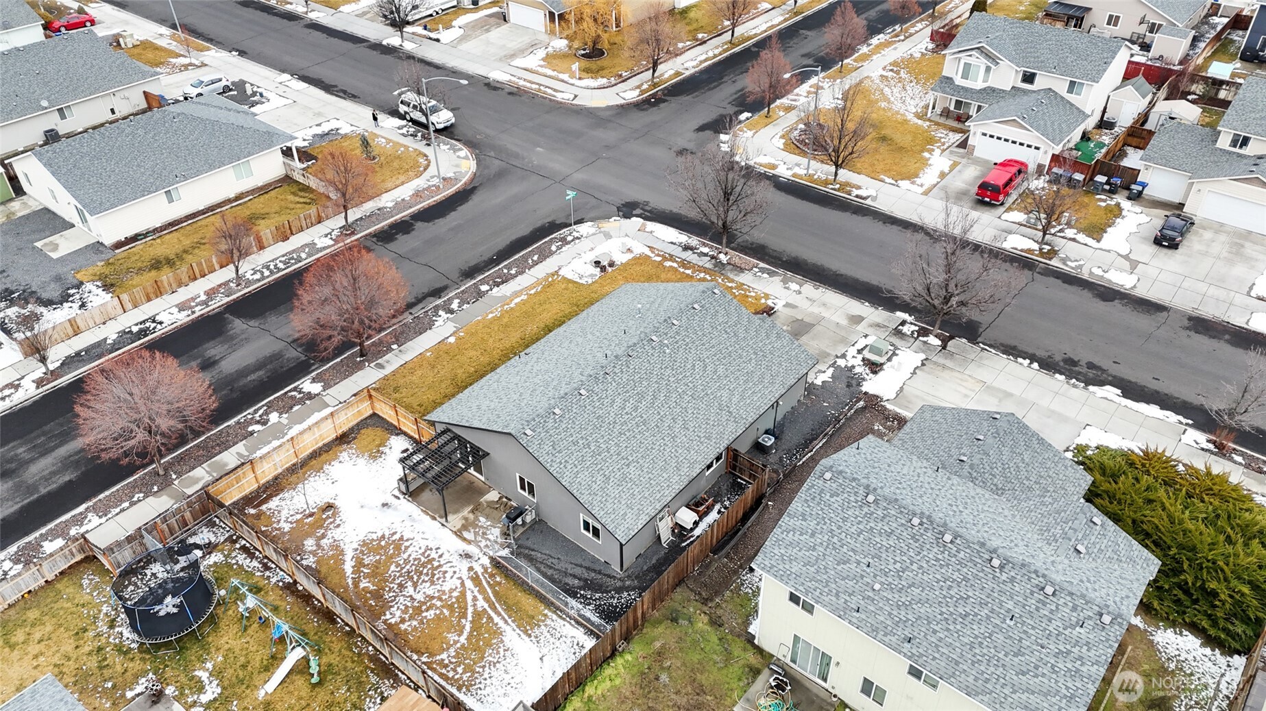 2000 S Leanne Avenue