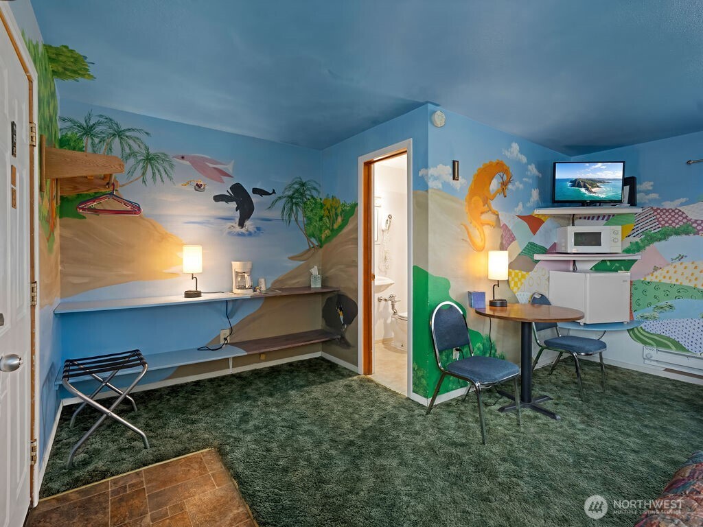 609 E First Avenue