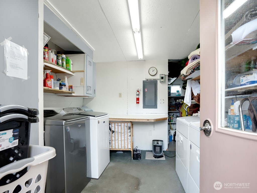 609 E First Avenue