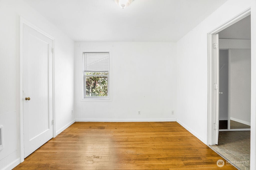 57 SE G Street