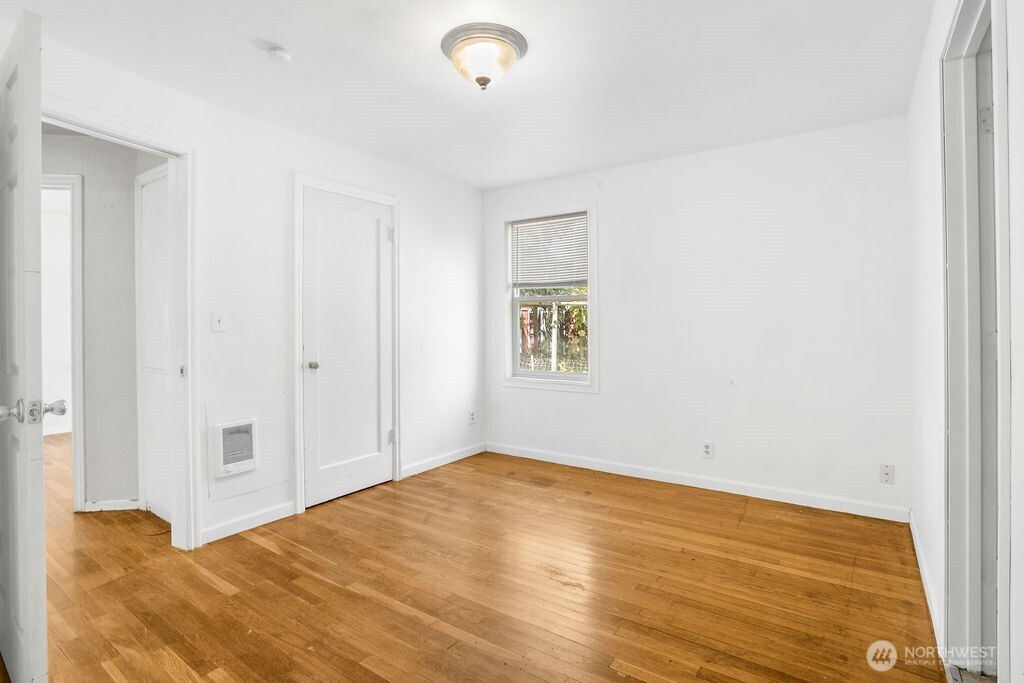 57 SE G Street