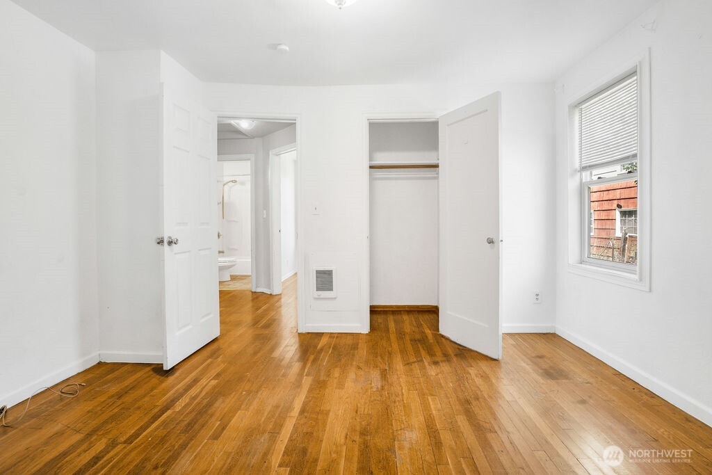 57 SE G Street