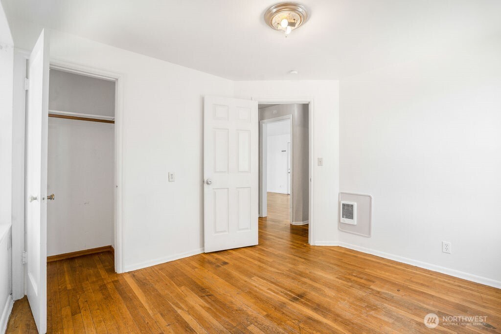 57 SE G Street
