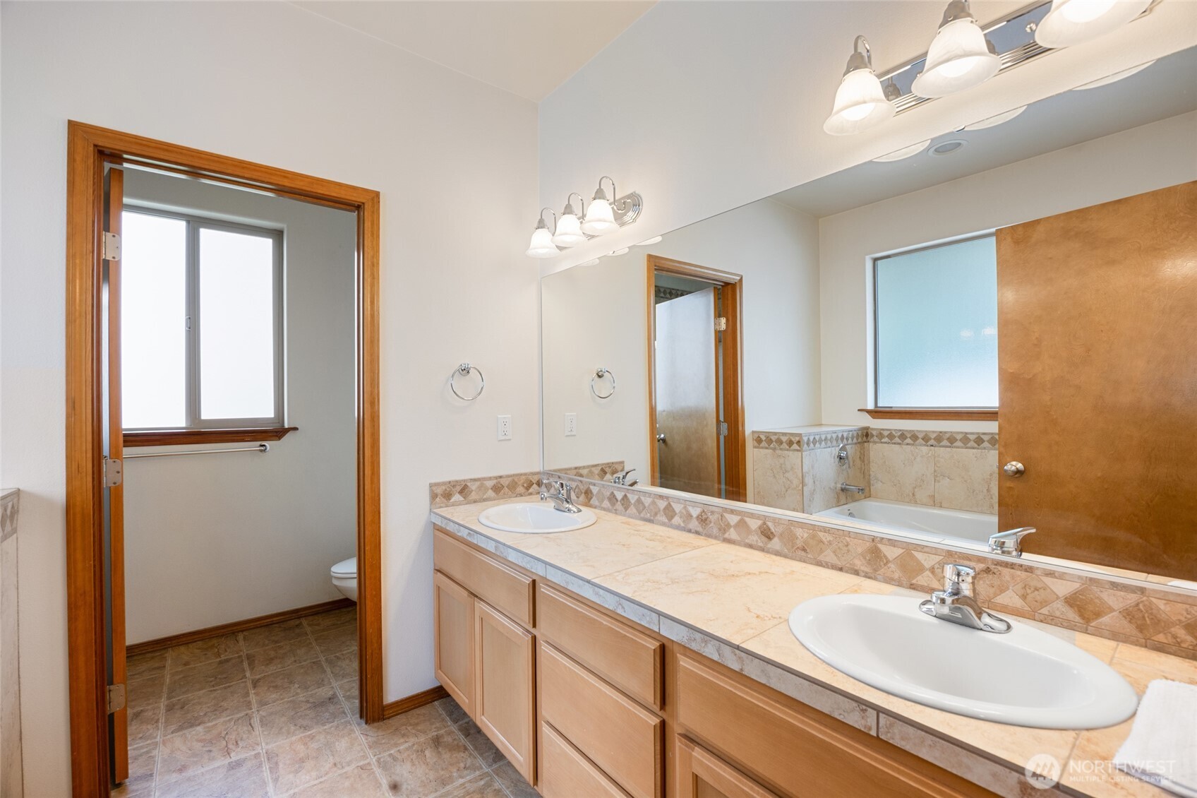 509 N Bluff West Drive