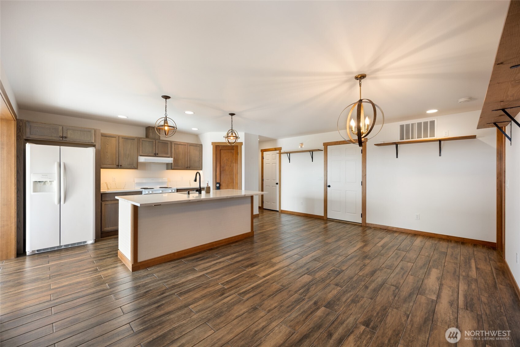 3588 Rd 7.8 NE Unit: 8NE