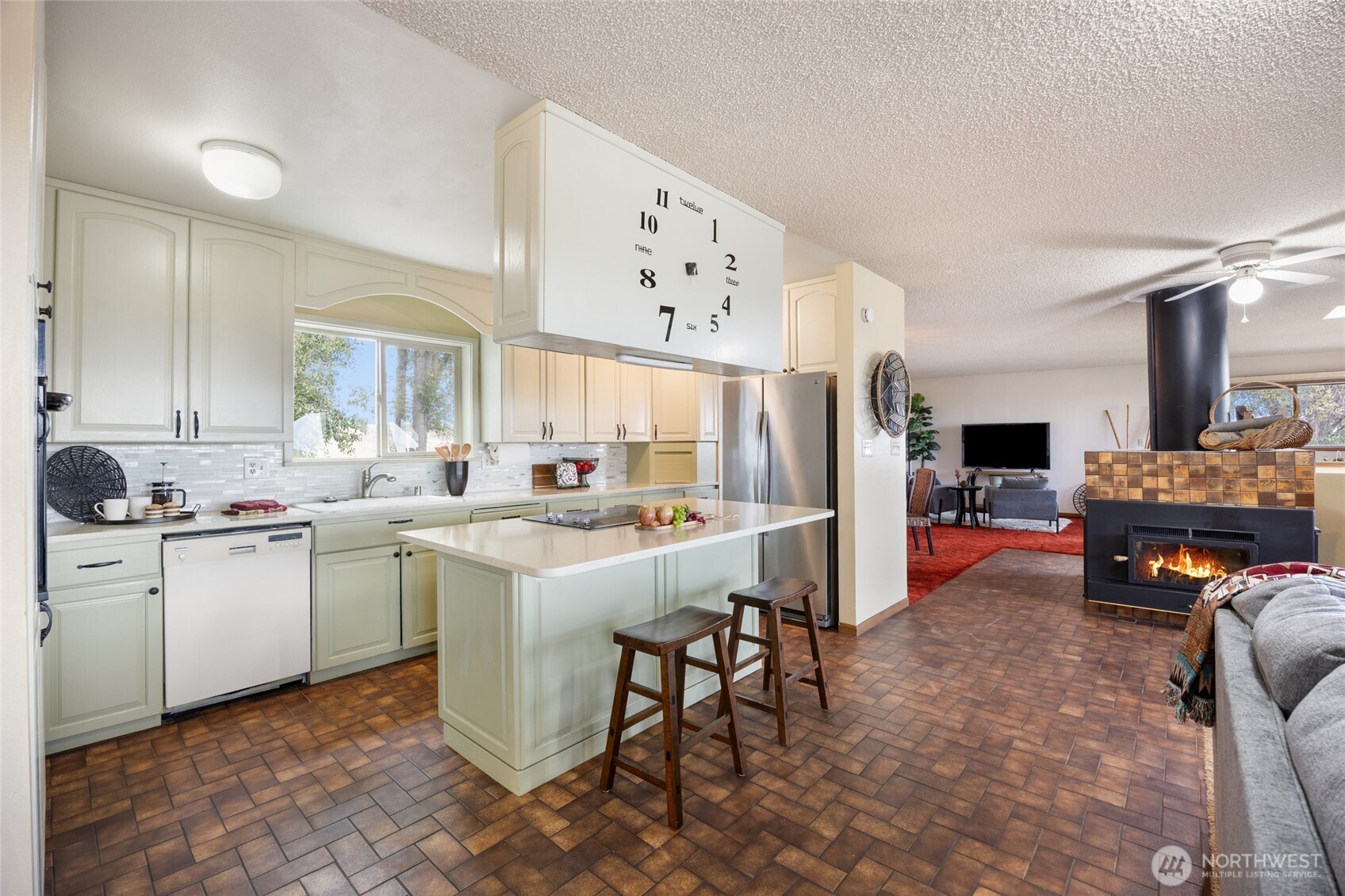 18850 Stratford Road NE