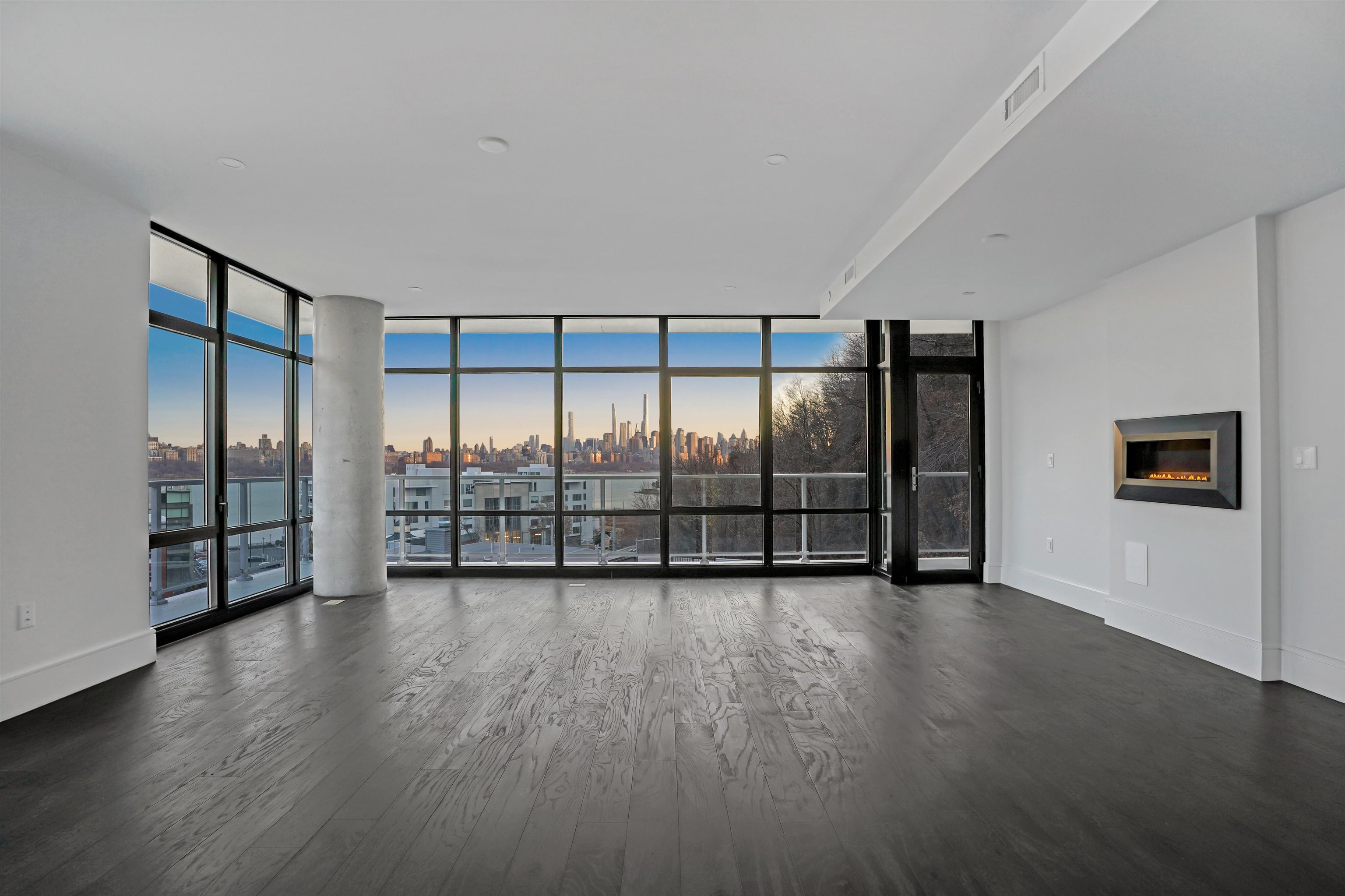 8701 CHURCHILL RD Unit 801