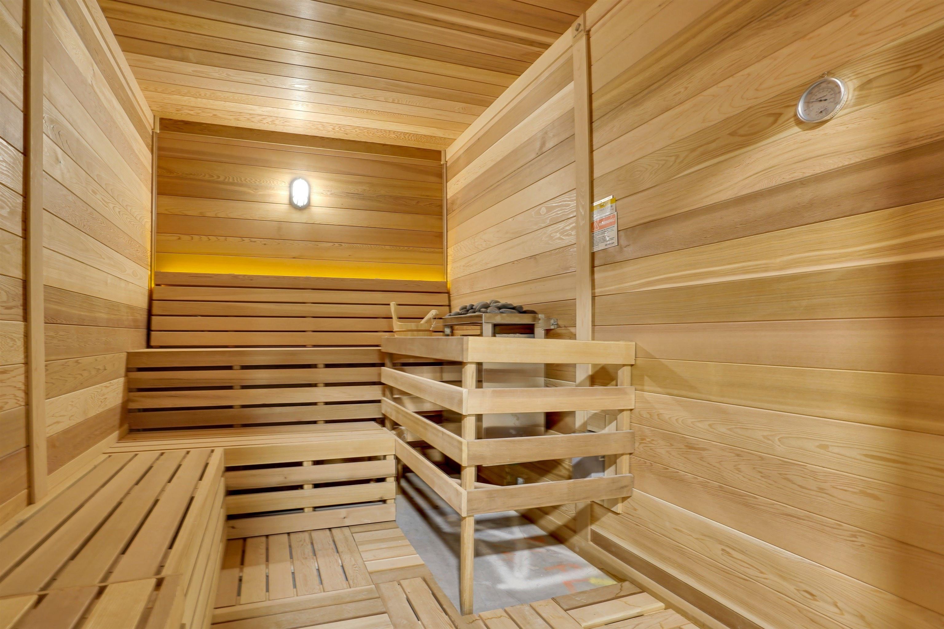 8701 CHURCHILL RD Unit 801