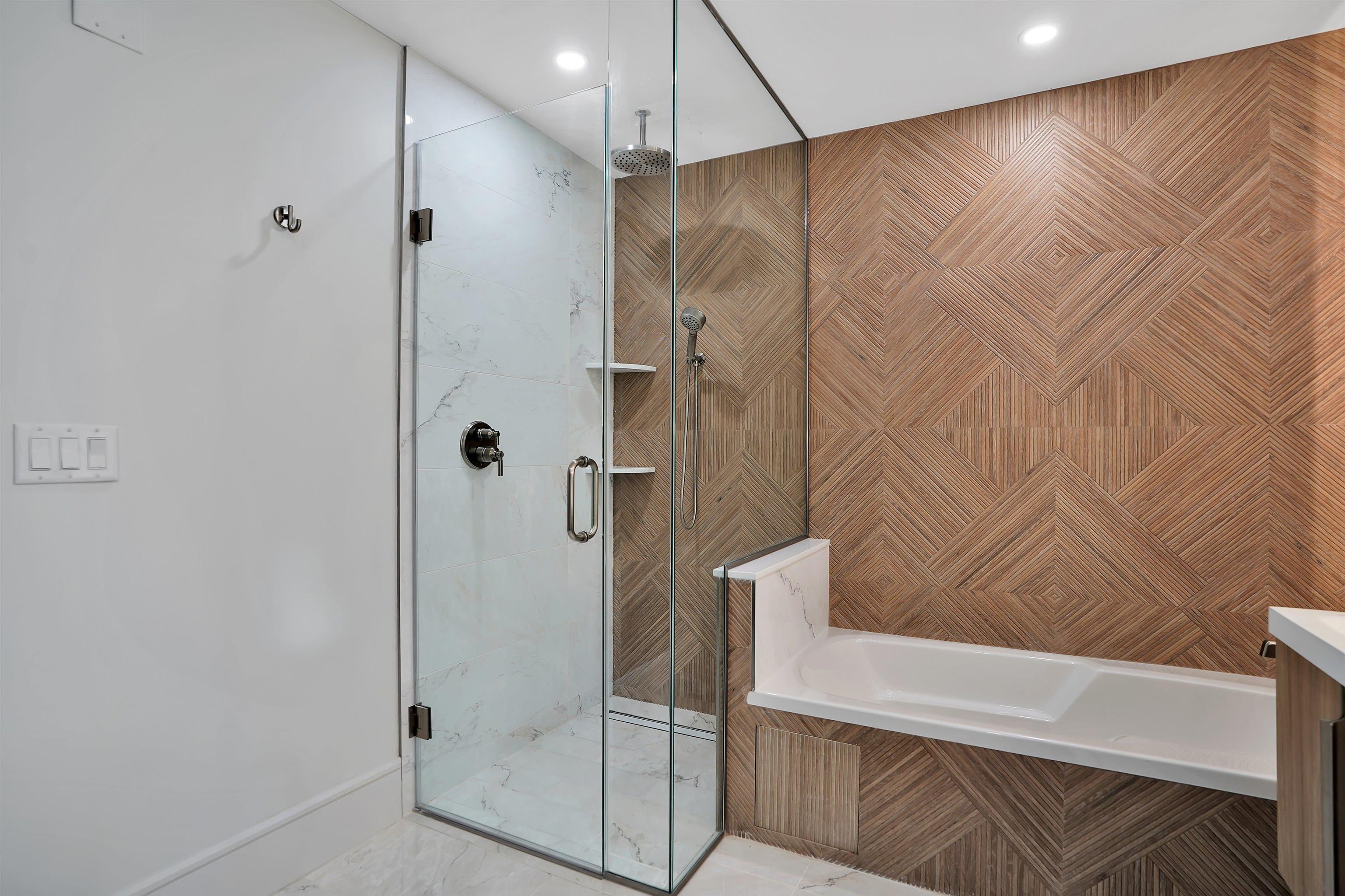 8701 CHURCHILL RD Unit 801