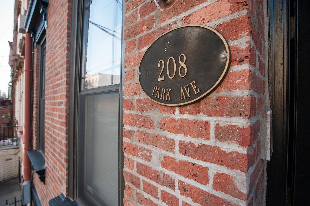 208 PARK AVE Unit 3L