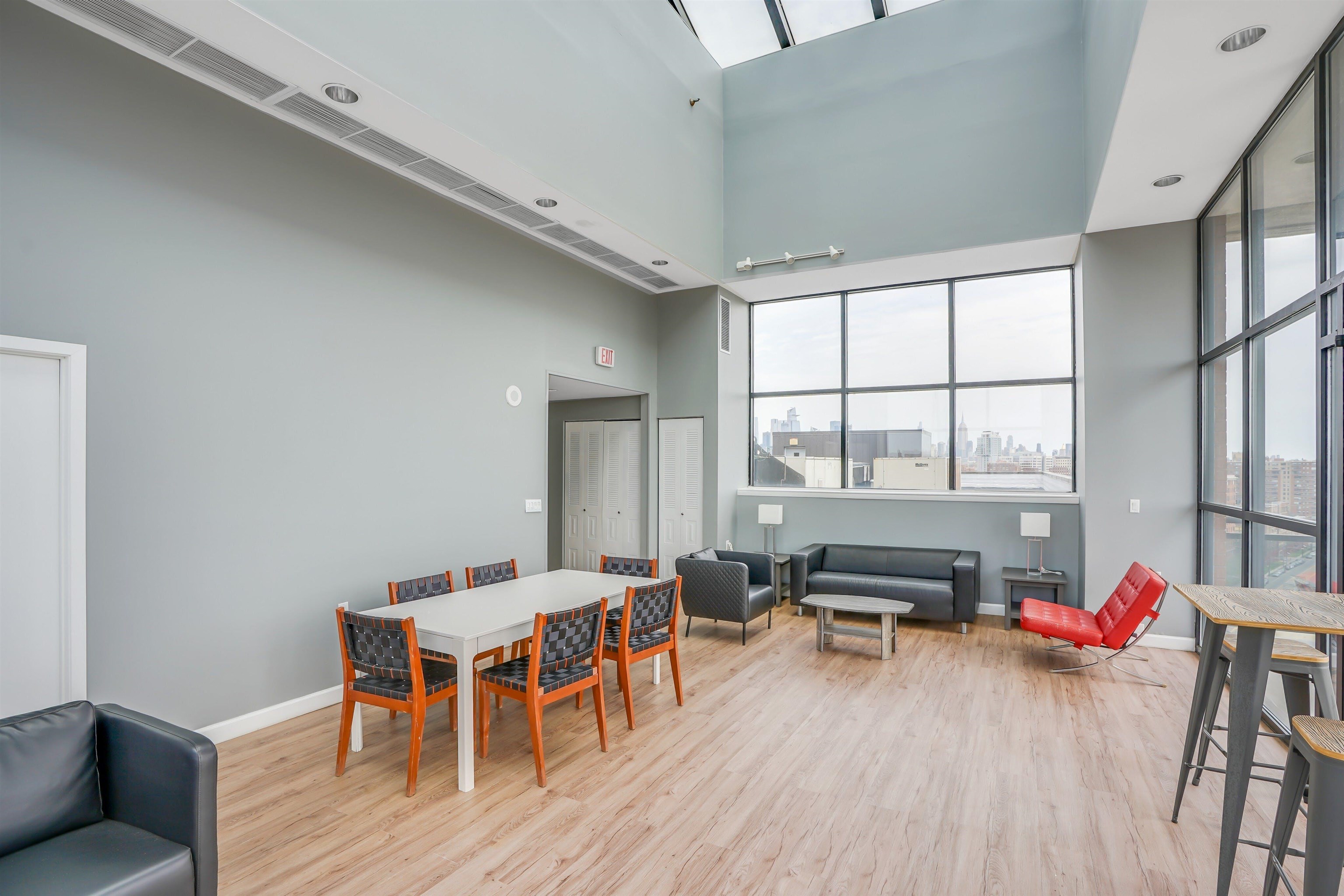 551 OBSERVER HIGHWAY Unit 4A