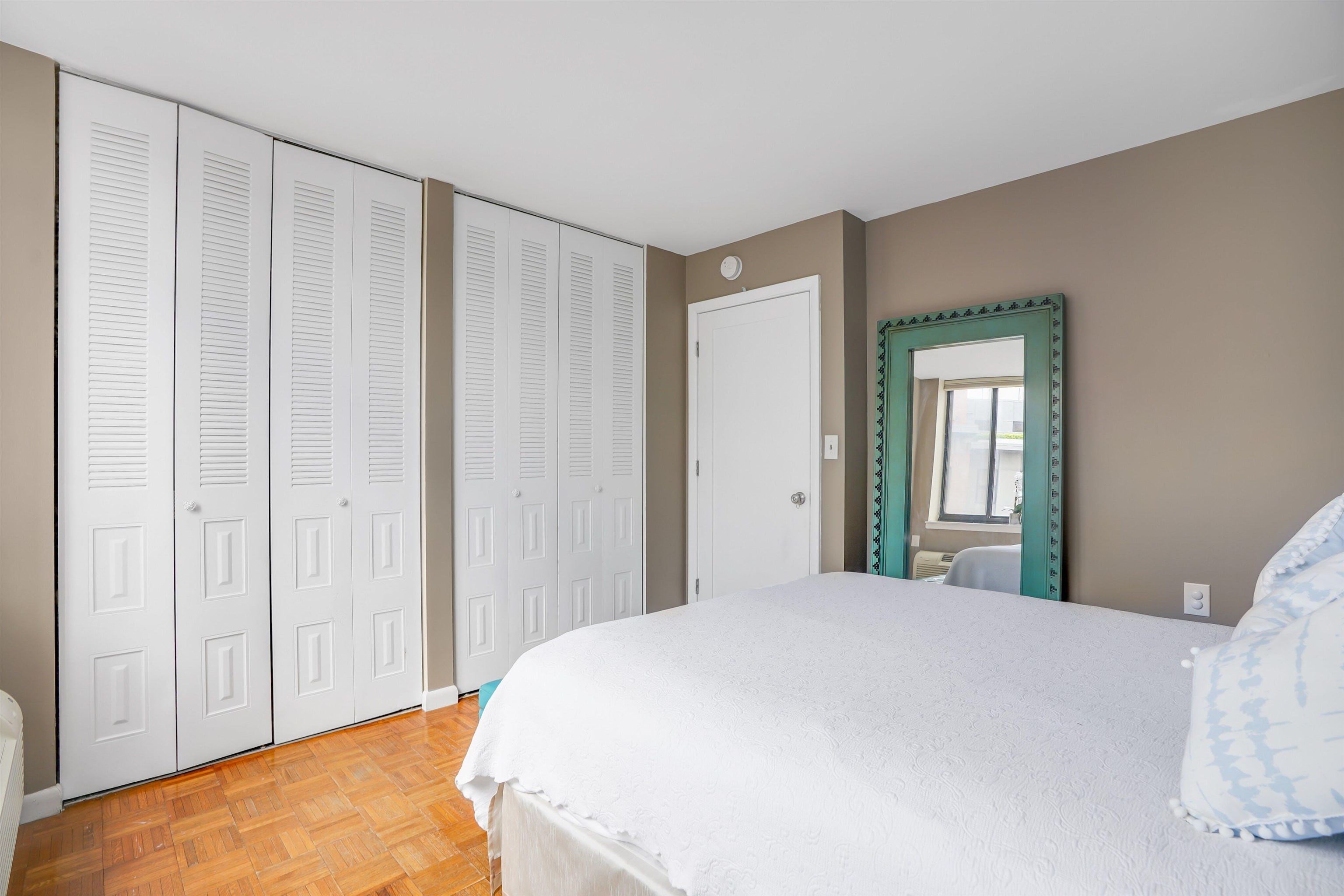 551 OBSERVER HIGHWAY Unit 4A