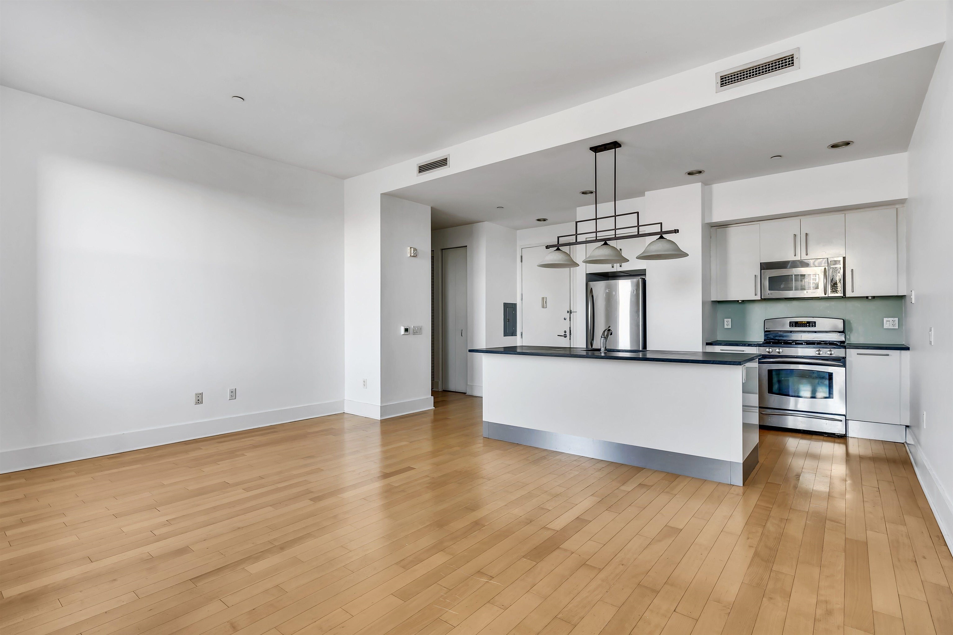 4 BEACON WAY Unit 400