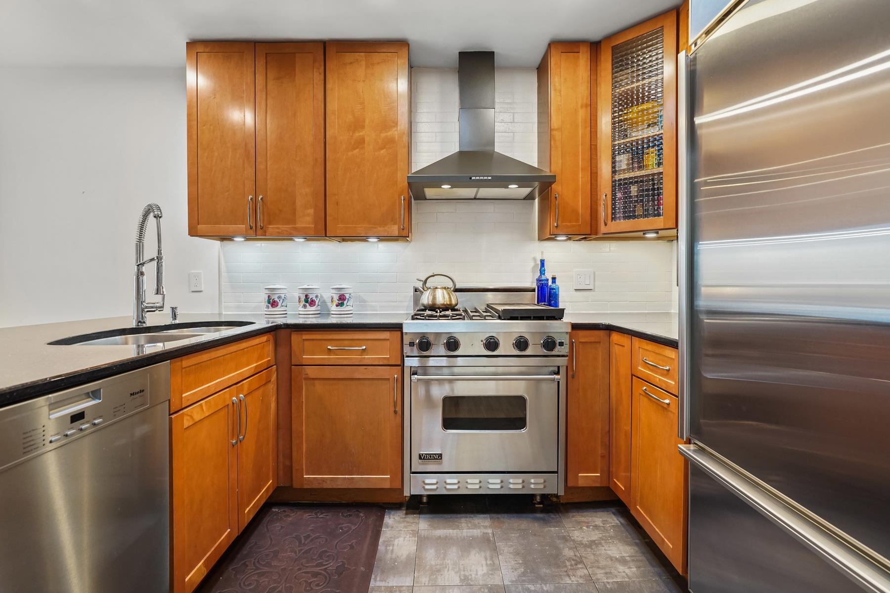 1315 WASHINGTON ST Unit: PHS