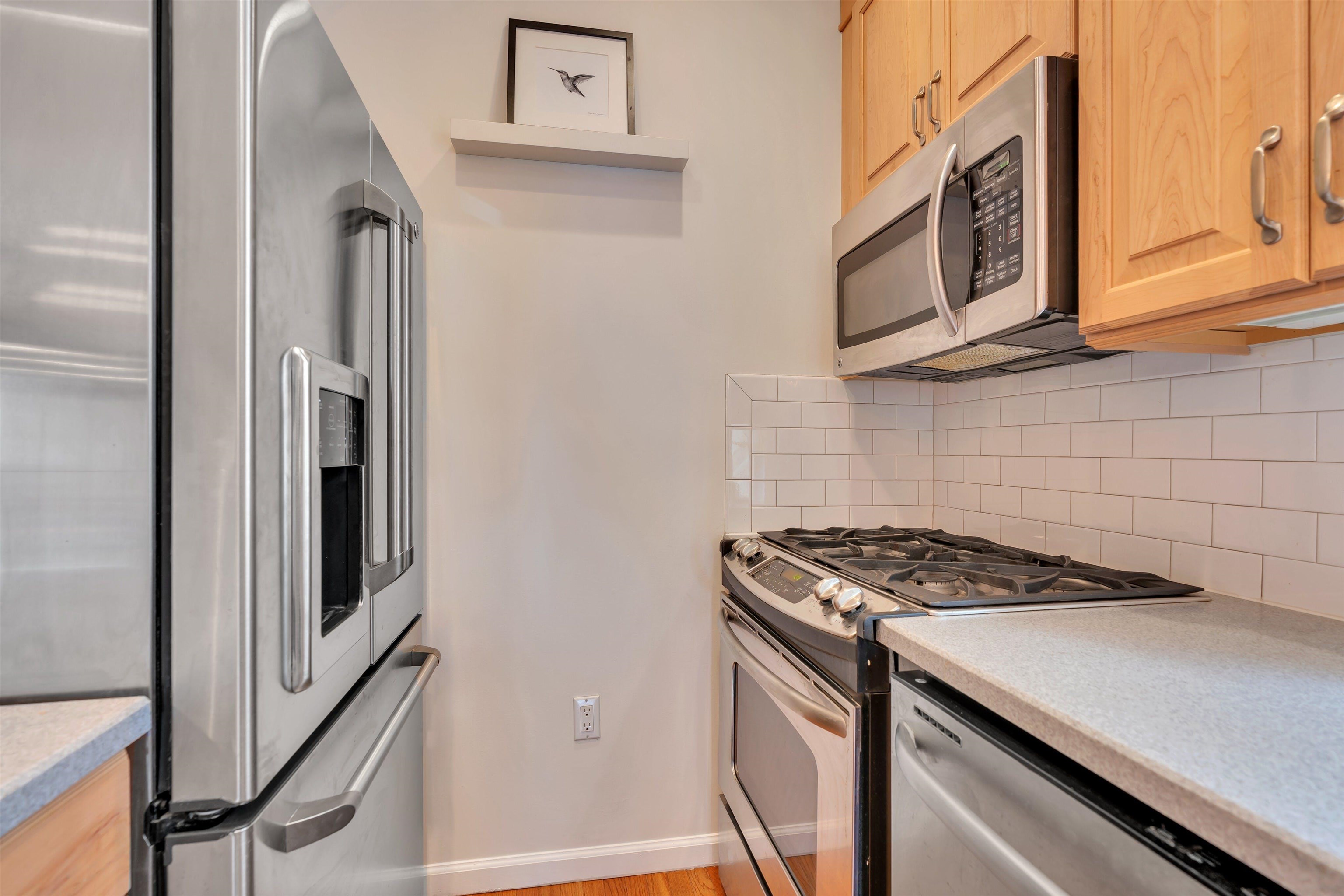 159 NEWARK ST Unit 3D