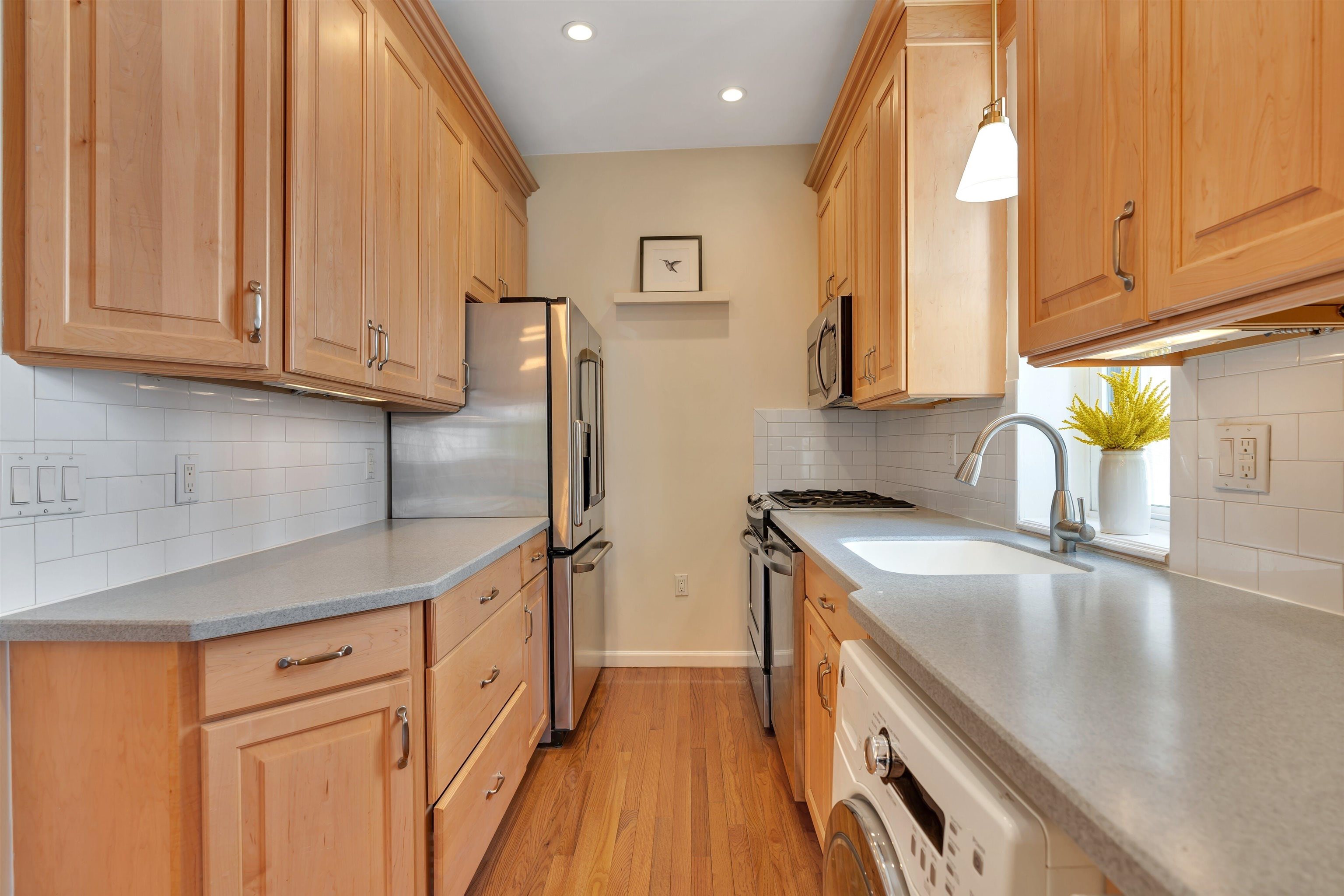 159 NEWARK ST Unit 3D