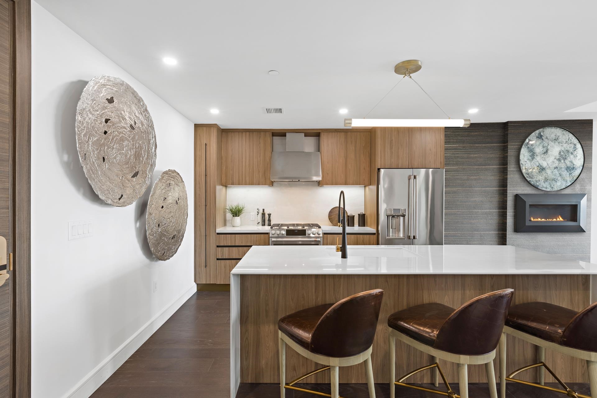 8701 CHURCHILL RD Unit: 605