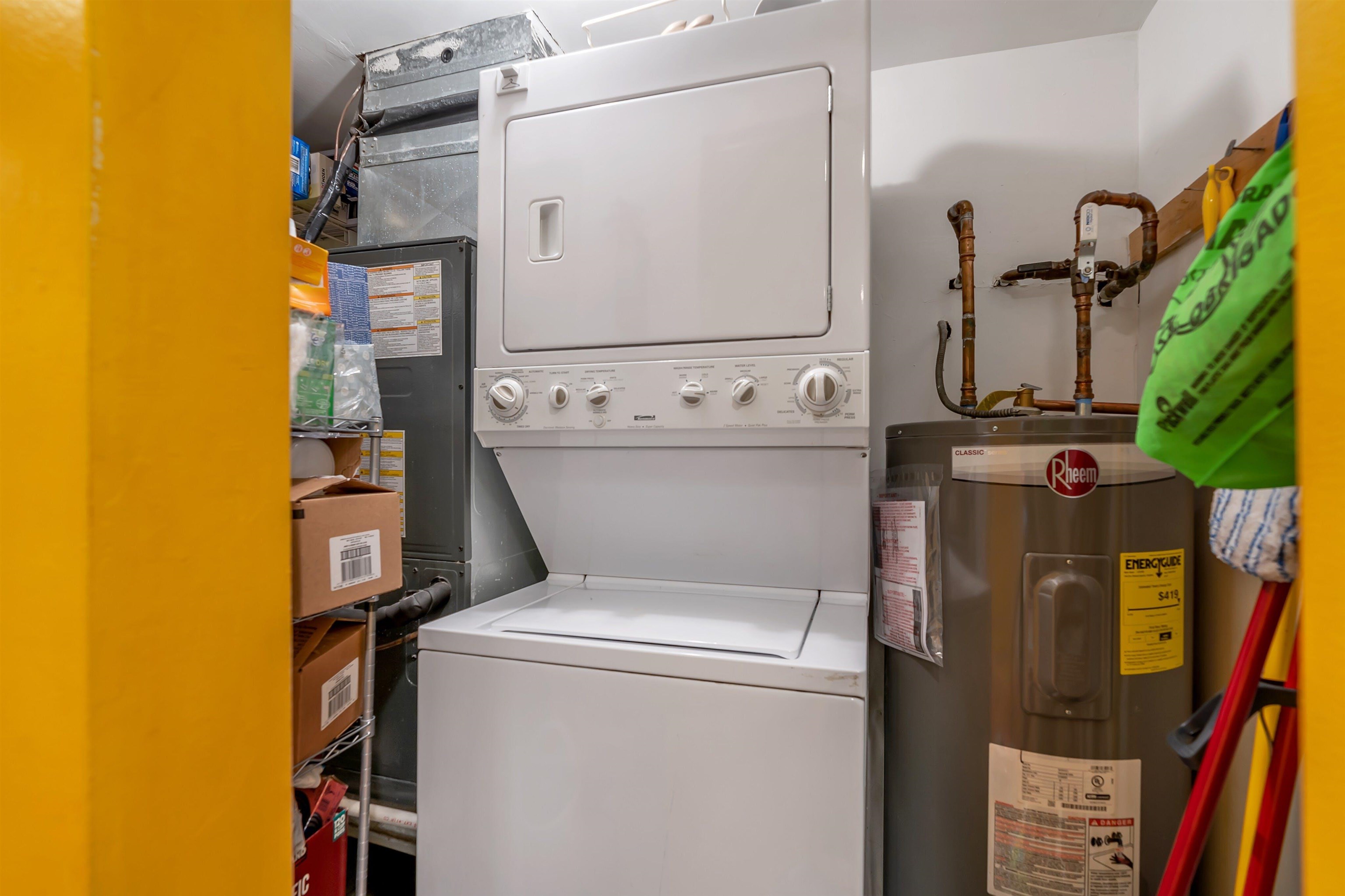 390 GORGE RD Unit 404