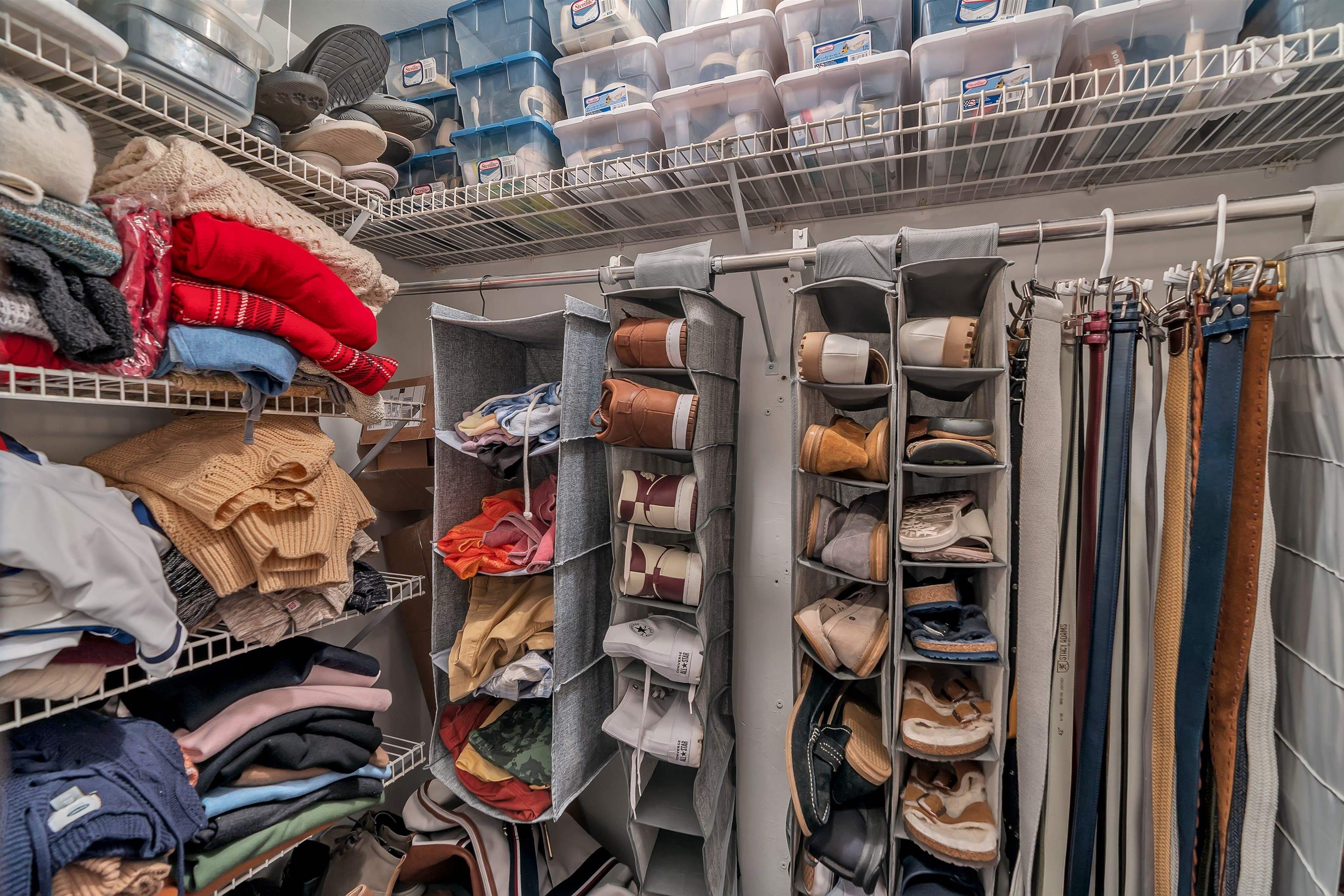 390 GORGE RD Unit 404