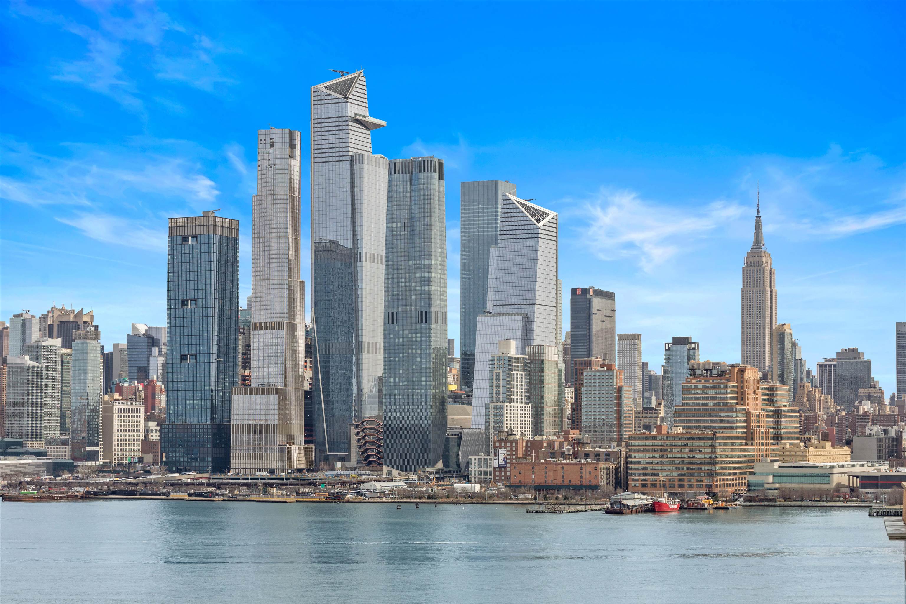 1425 HUDSON ST Unit: 4F