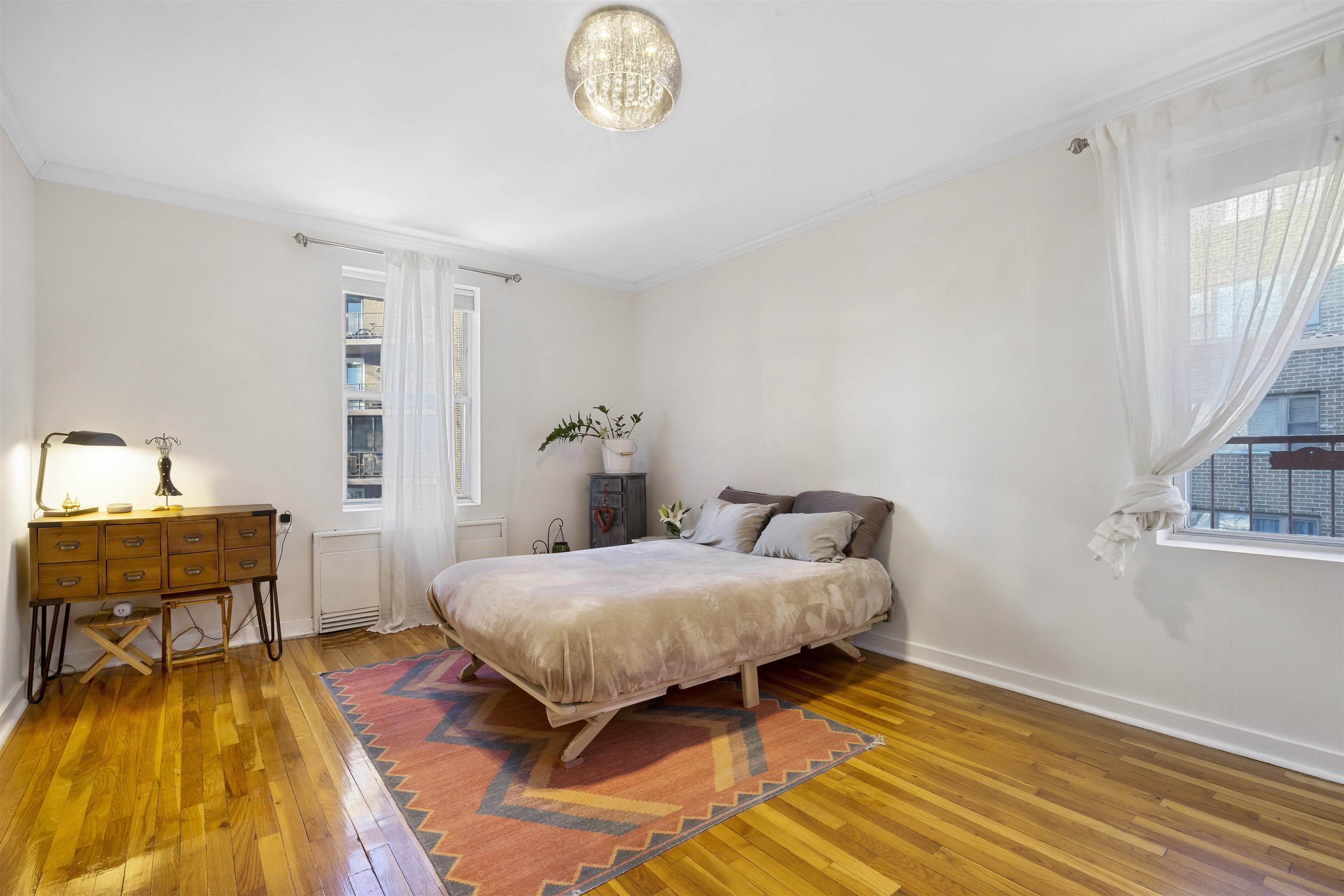 8750 BLVD EAST Unit: 3C