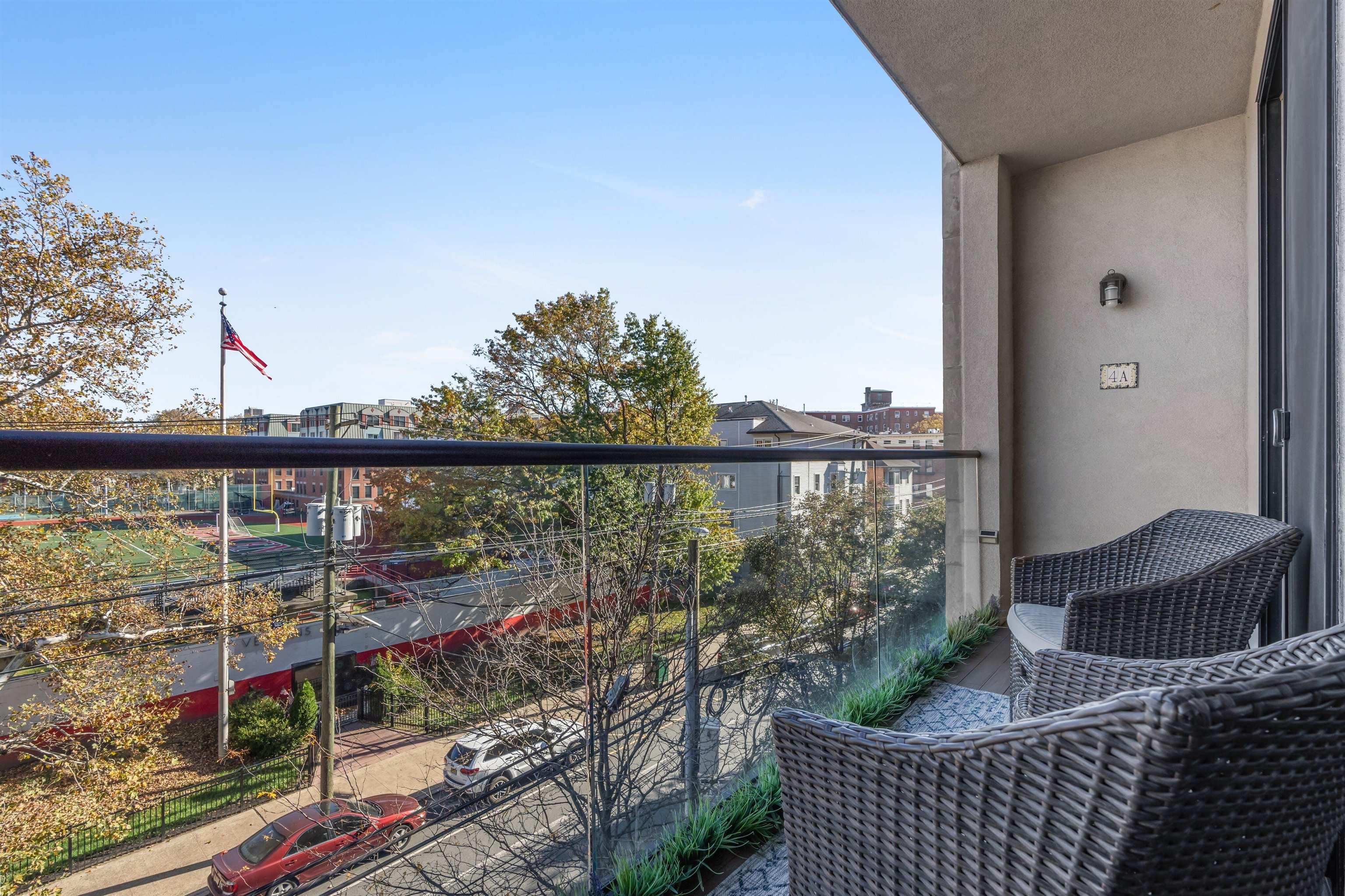 924 JEFFERSON ST Unit 4A