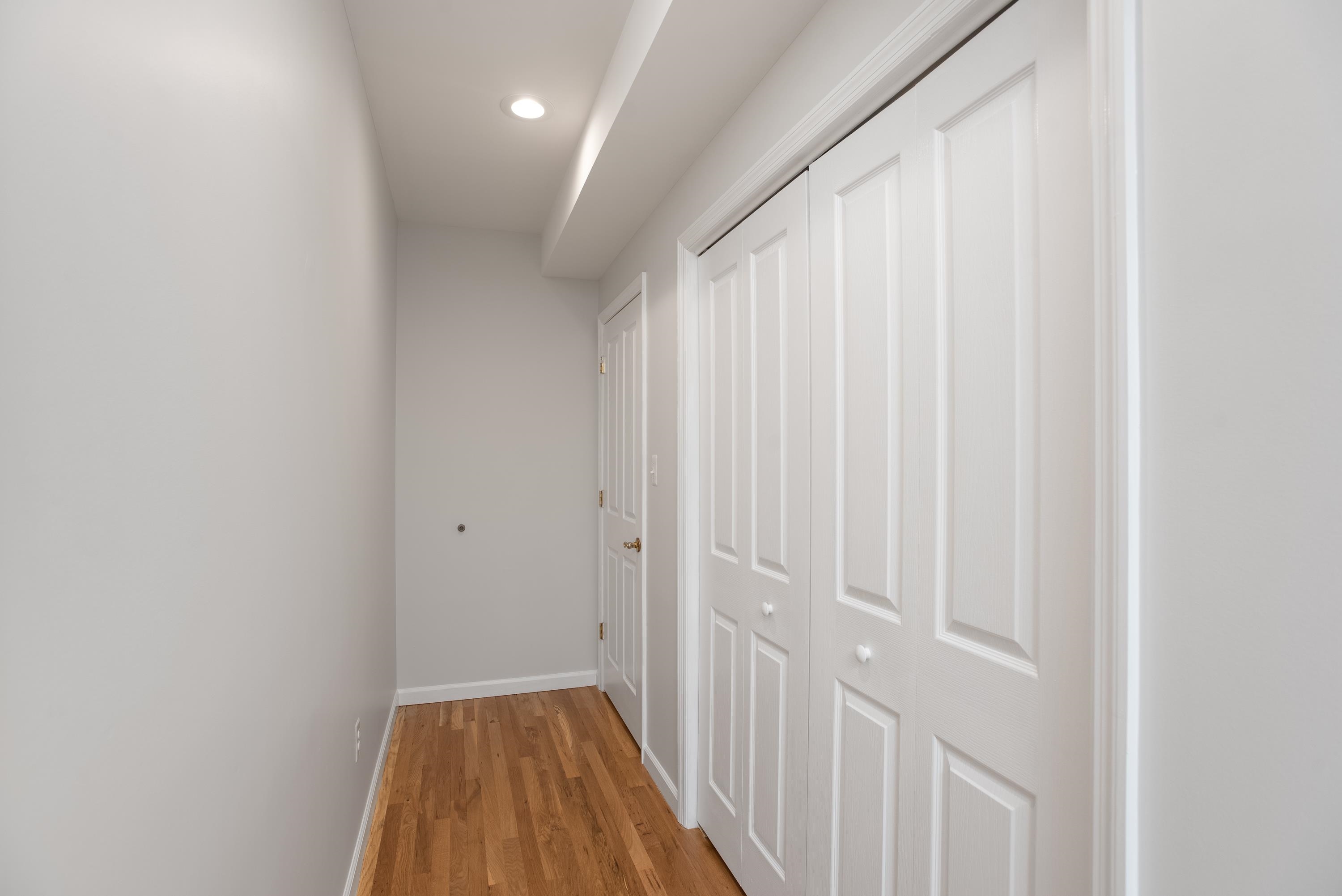 536 GRAND ST Unit: 306