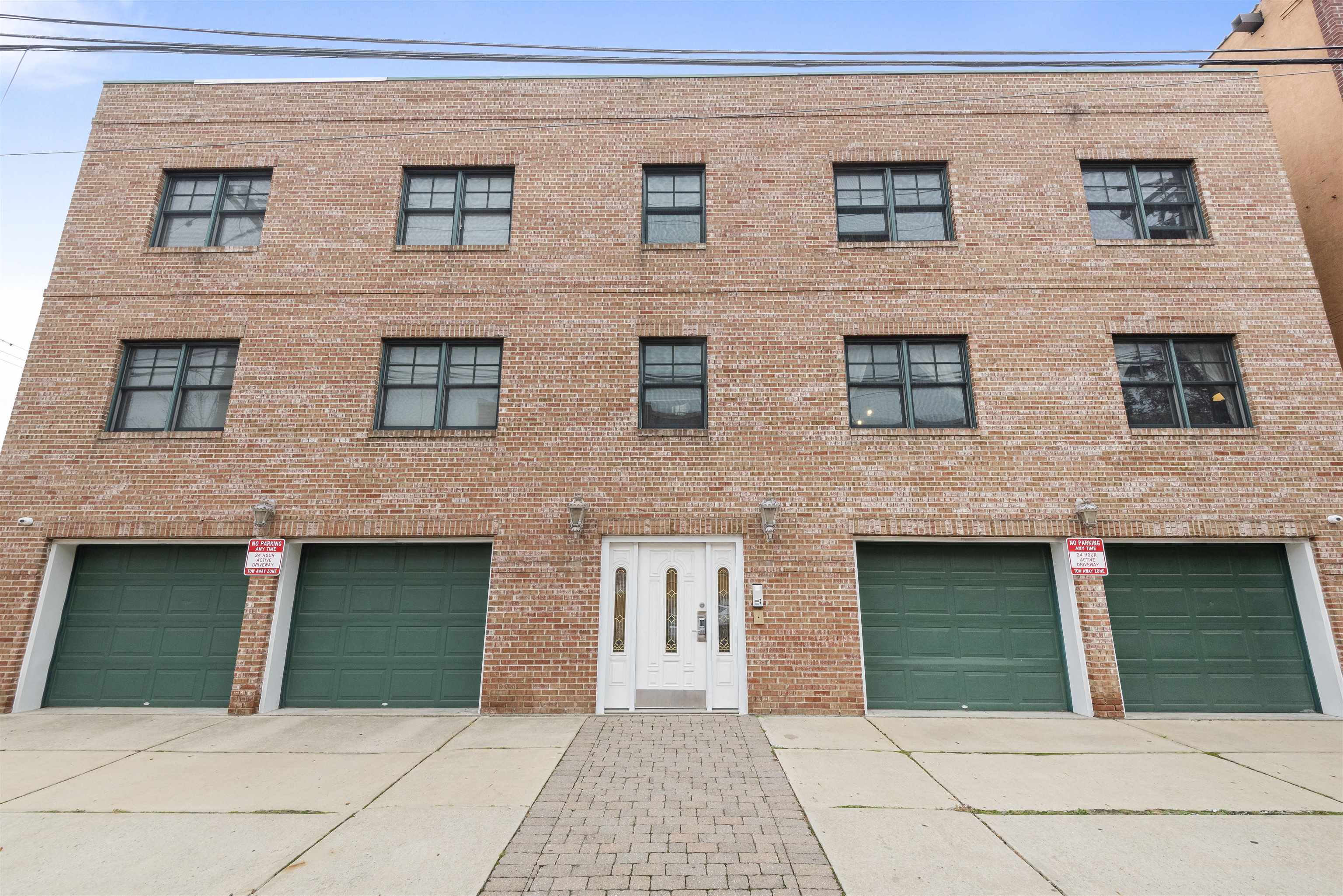 85-91 BROADWAY Unit: 2 (J)