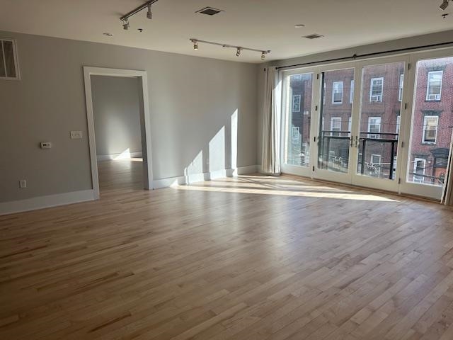 604 GRAND ST Unit: 3