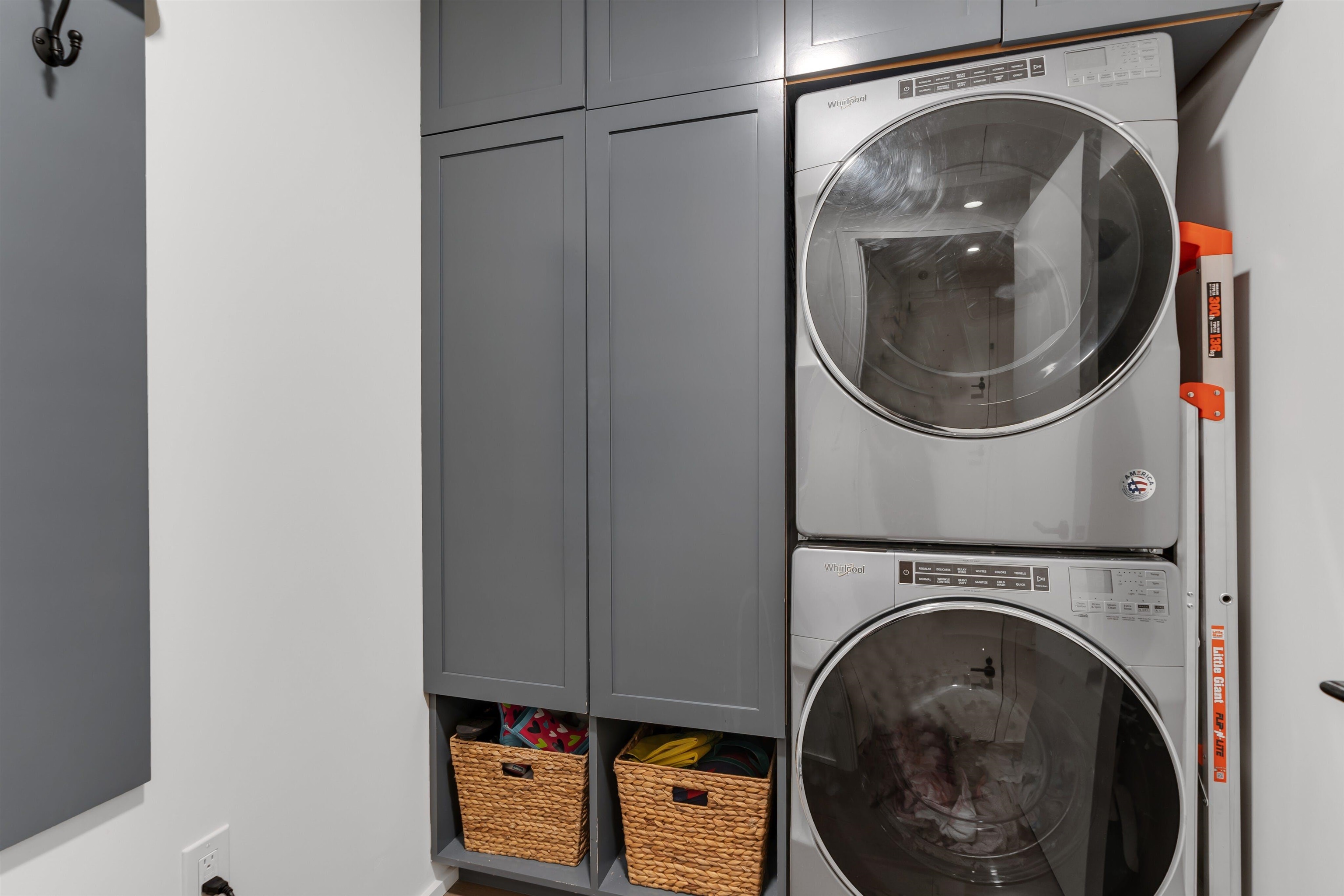 1425 HUDSON ST Unit 7B