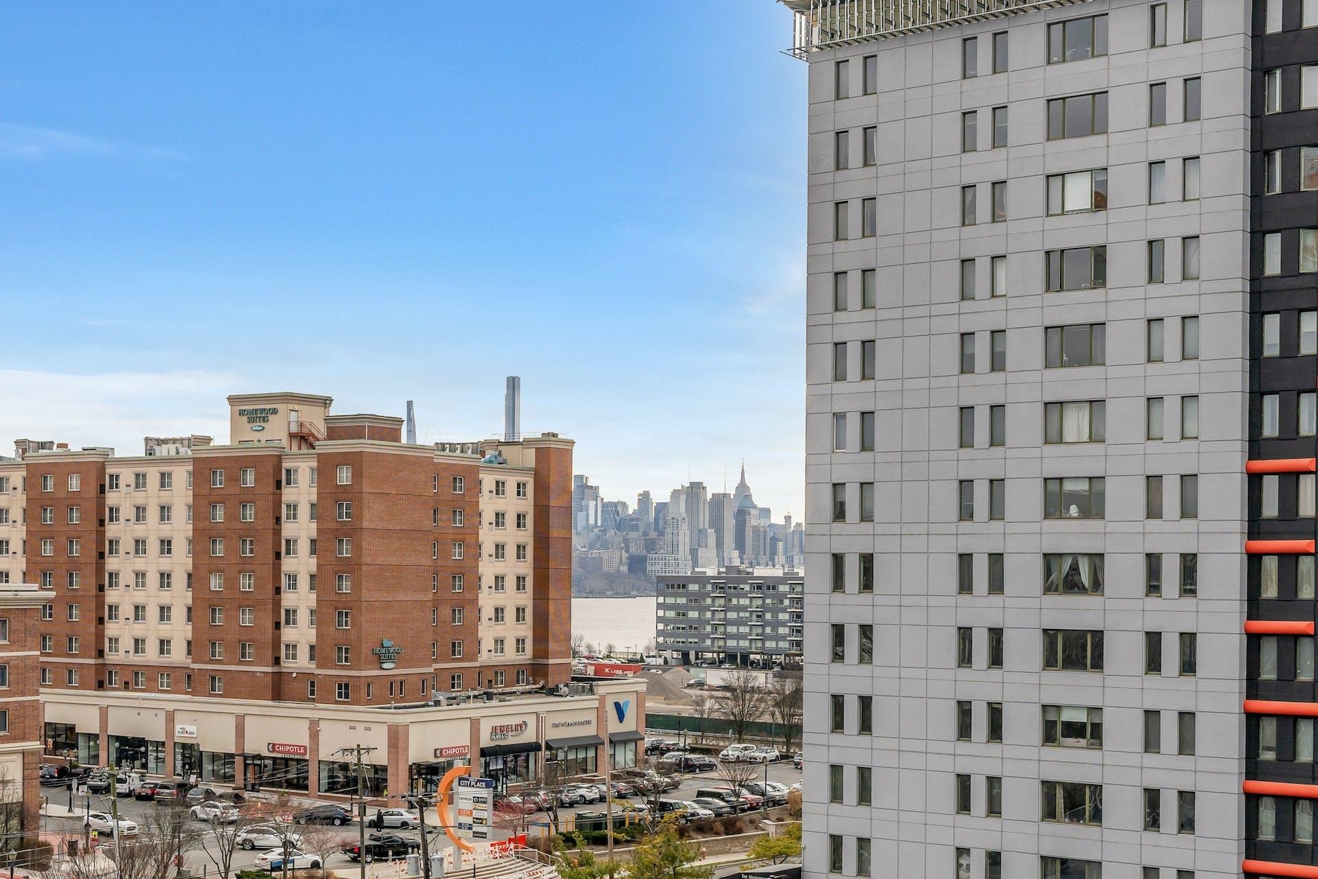 803 HUDSON PARK Unit: 803