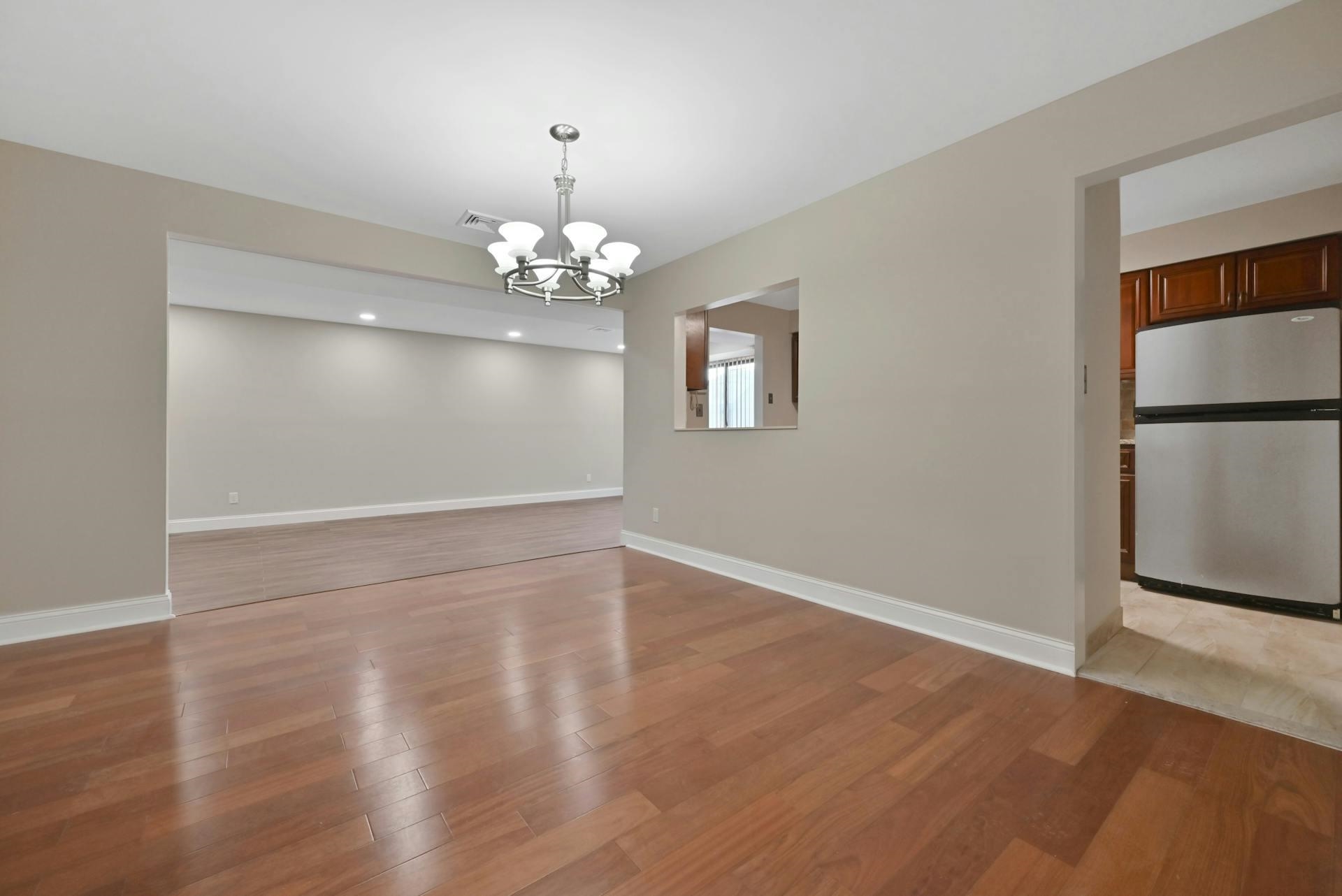 8305 BERGENLINE AVE Unit: 6