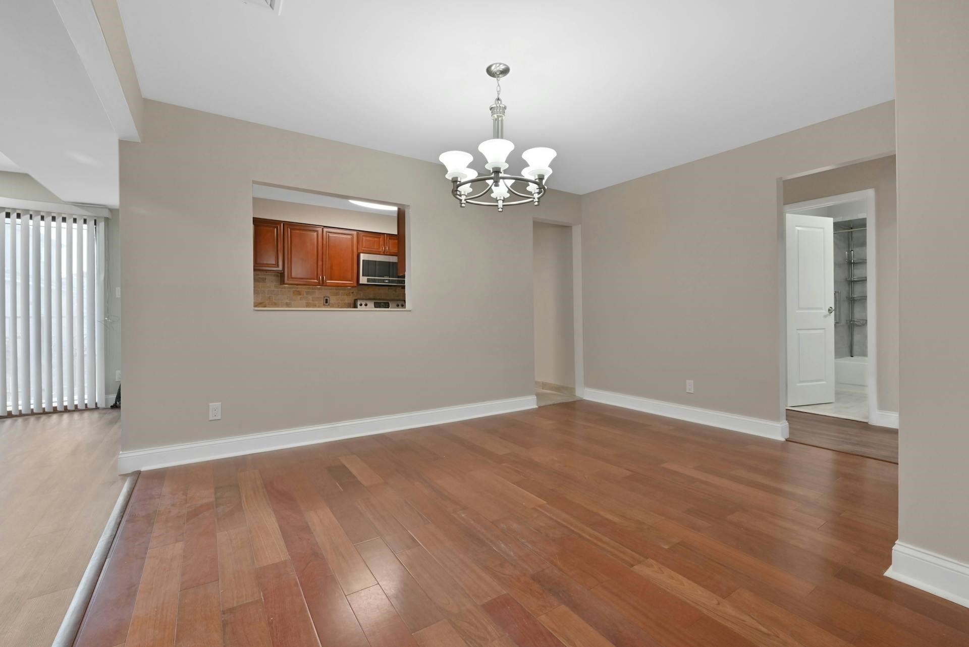 8305 BERGENLINE AVE Unit: 6