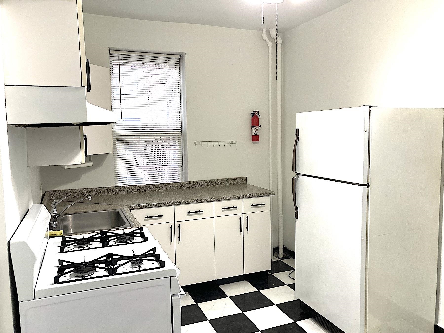 6045 BLVD EAST Unit: C7