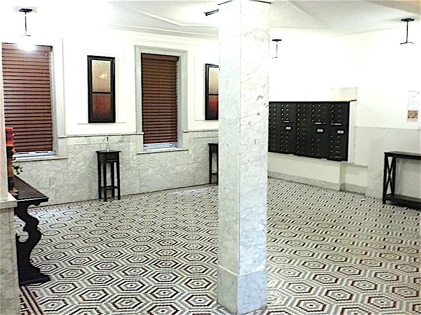 6045 BLVD EAST Unit: C7