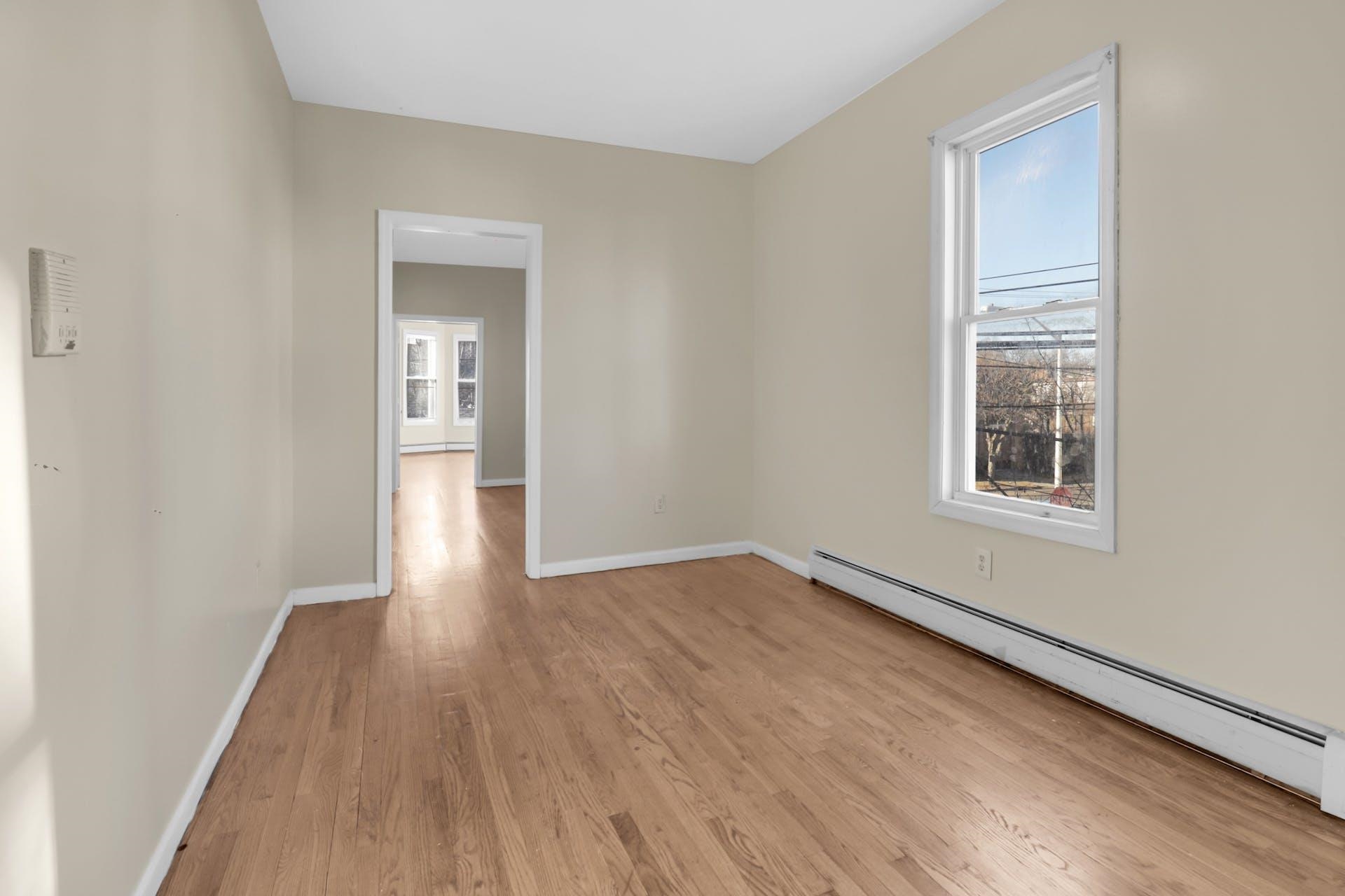 284 WATCHUNG AVE Unit: B1