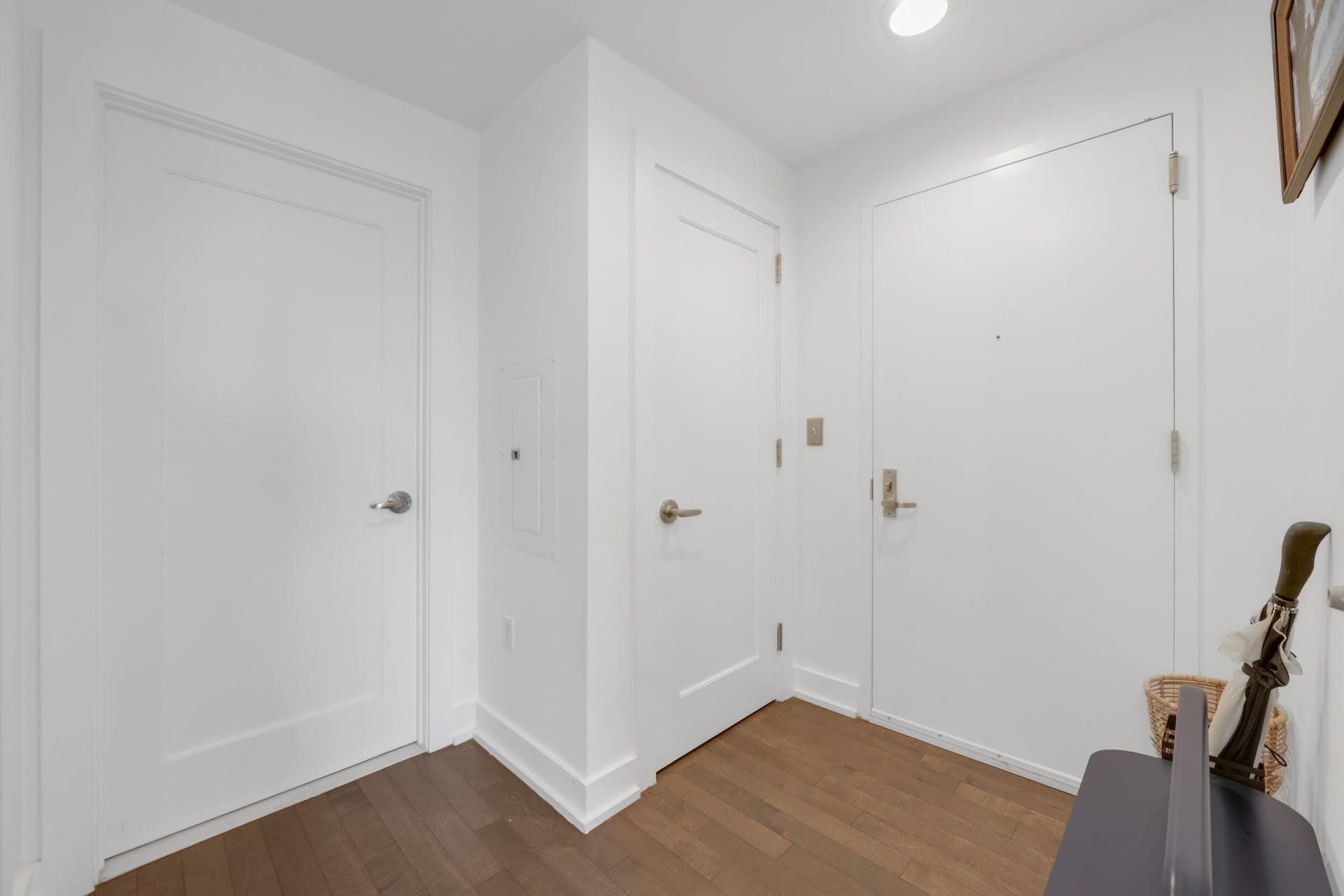 3312 HUDSON AVE Unit: 3K