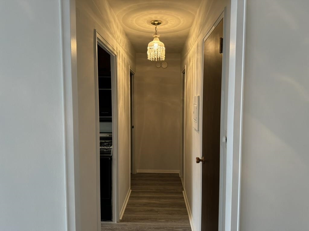 225 ST PAULS AVE Unit: 15L