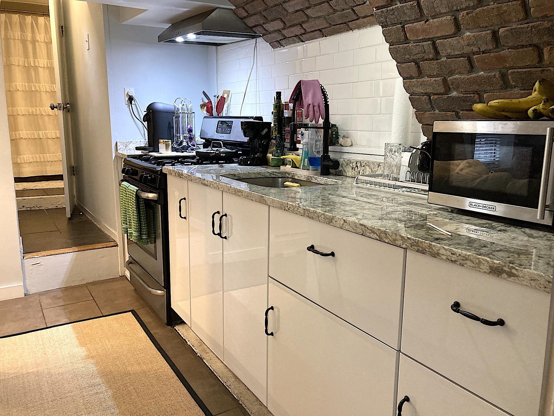 916 PARK AVE Unit: 1