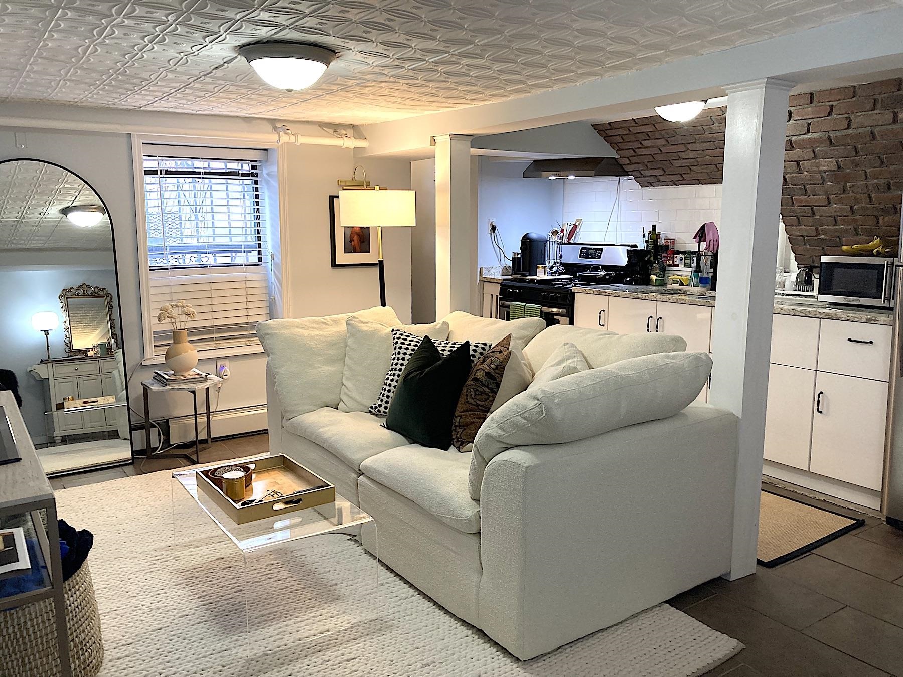 916 PARK AVE Unit: 1