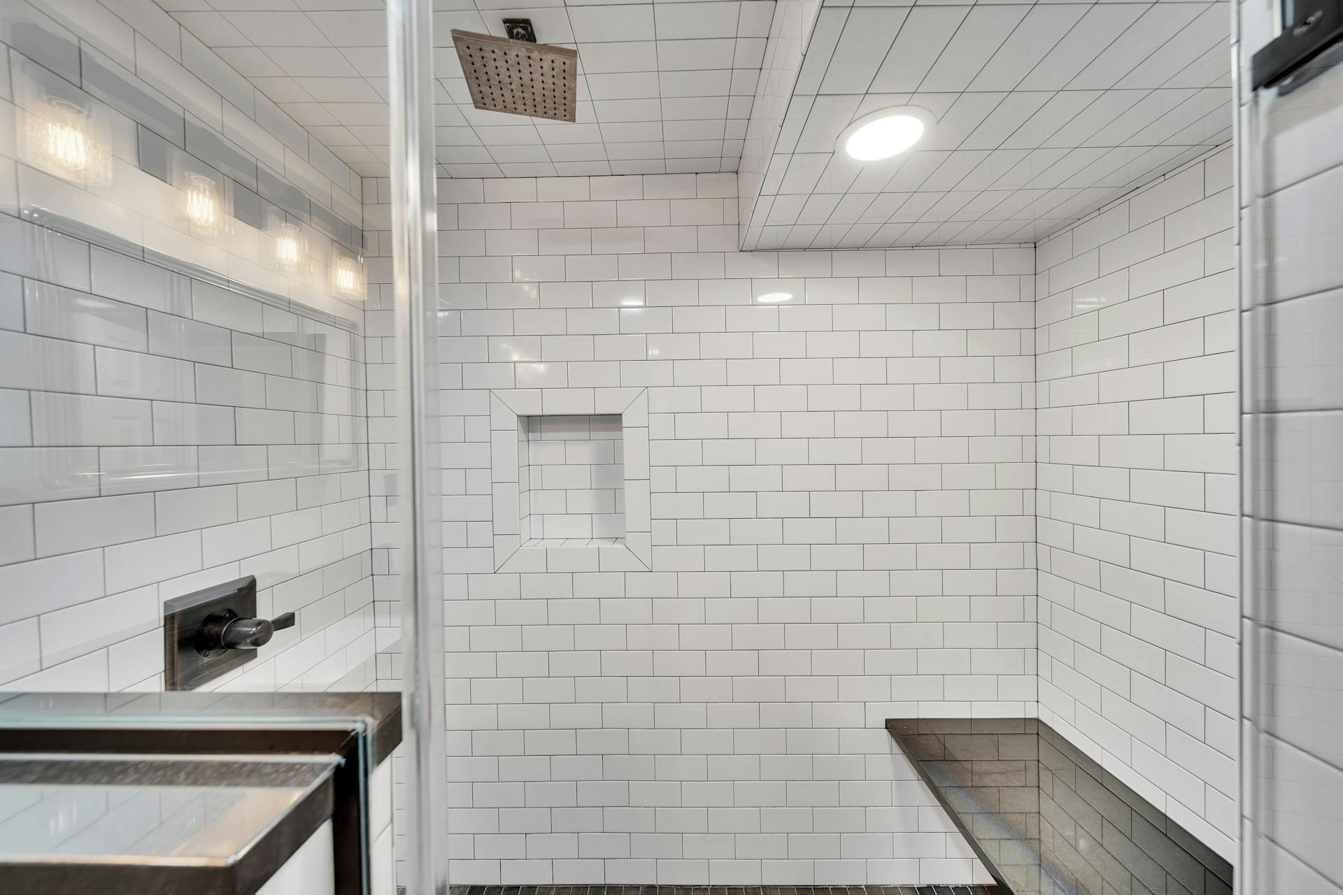 1228 PARK AVE Unit: B