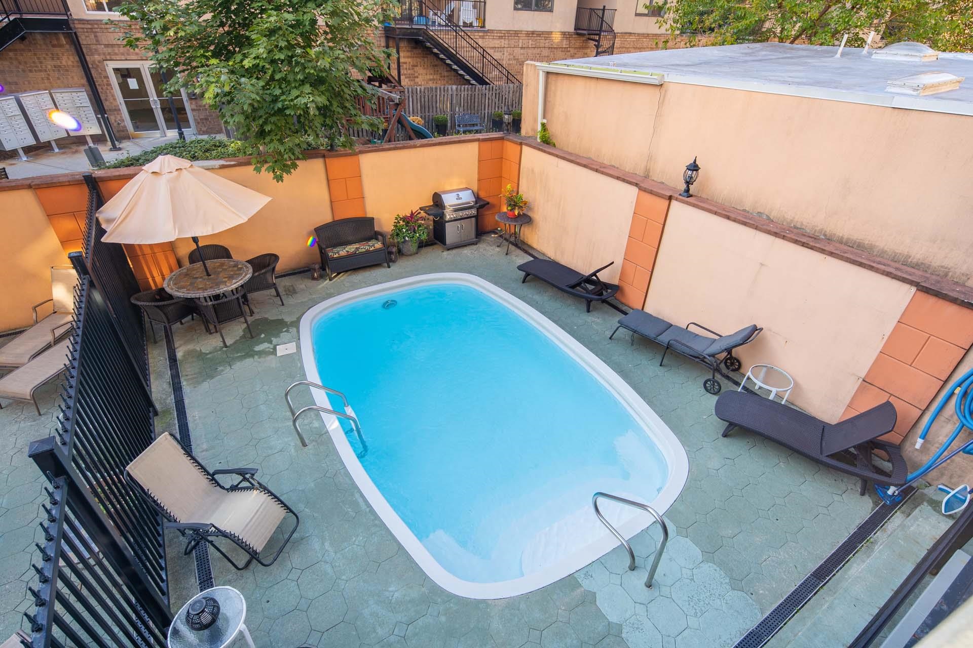 210 JACKSON ST Unit: 5